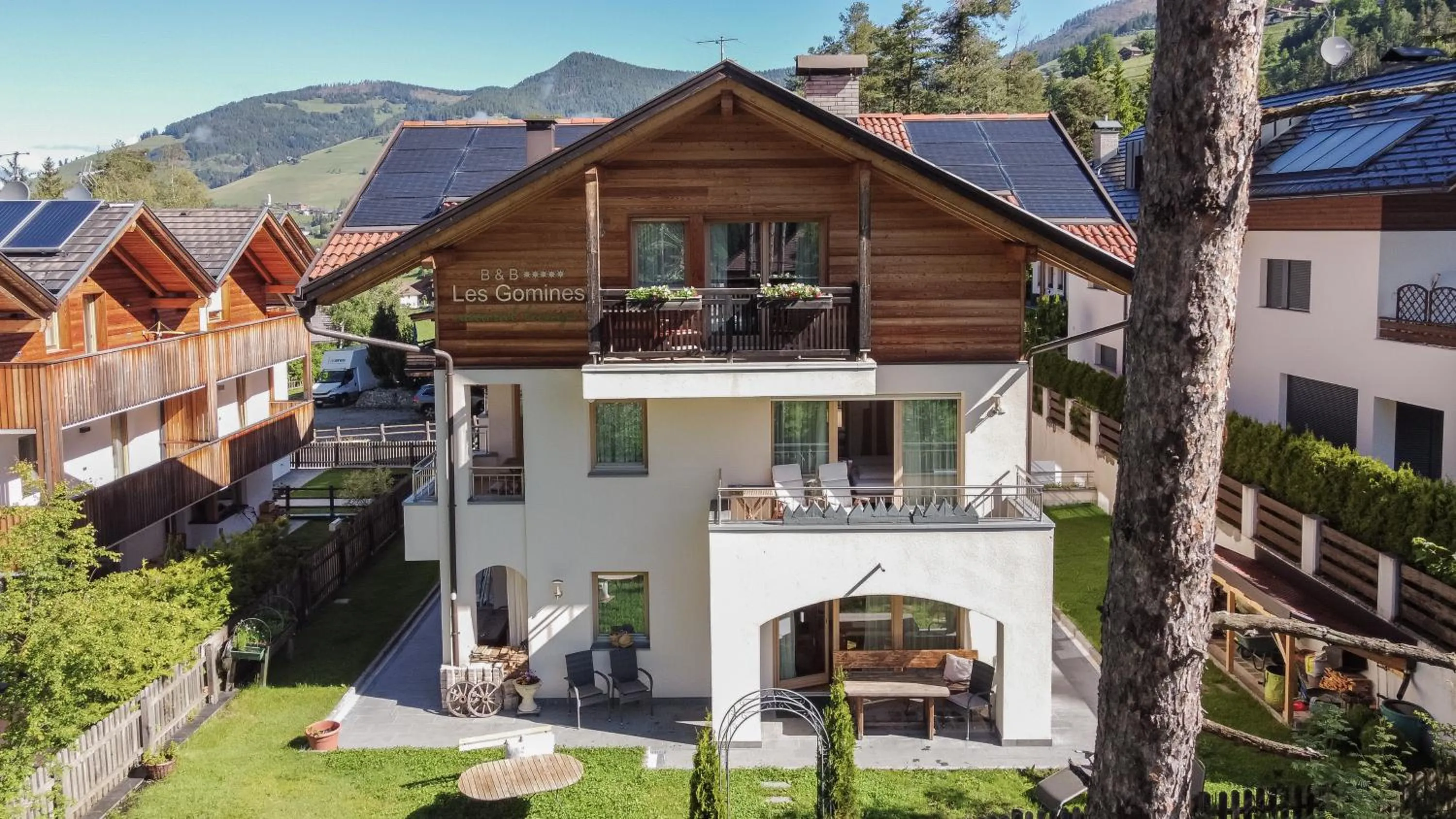 Property building in Les Gomines BB*****