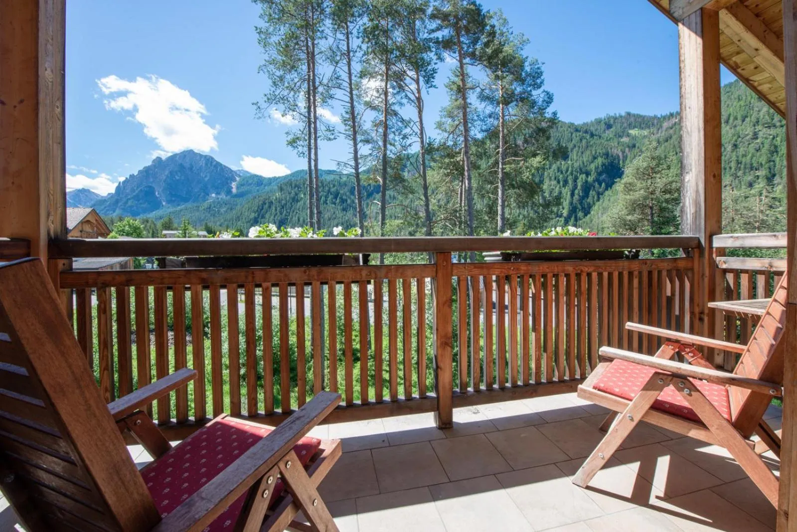 Bird's eye view in Les Gomines BB*****