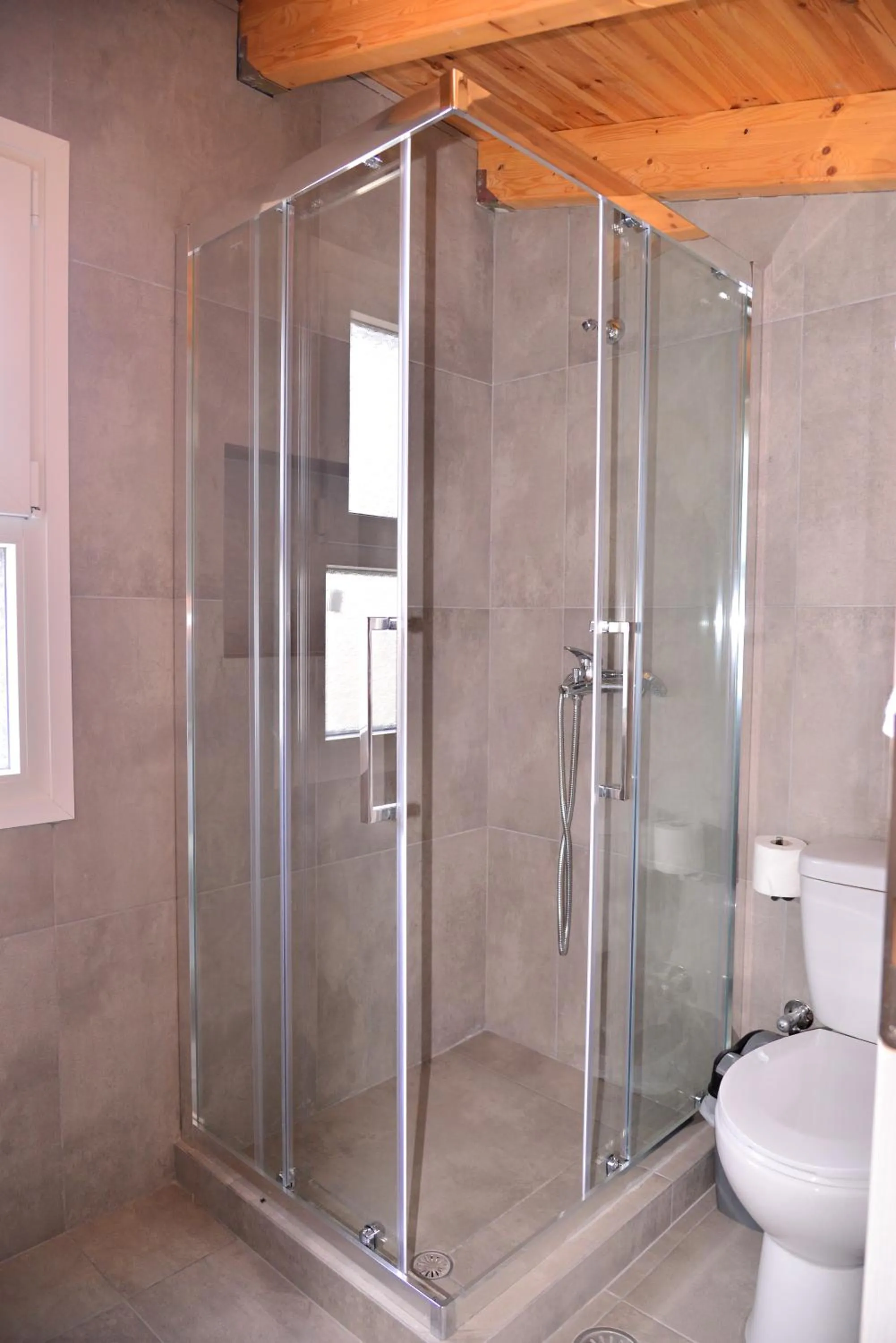 Bathroom in Almeta Suites