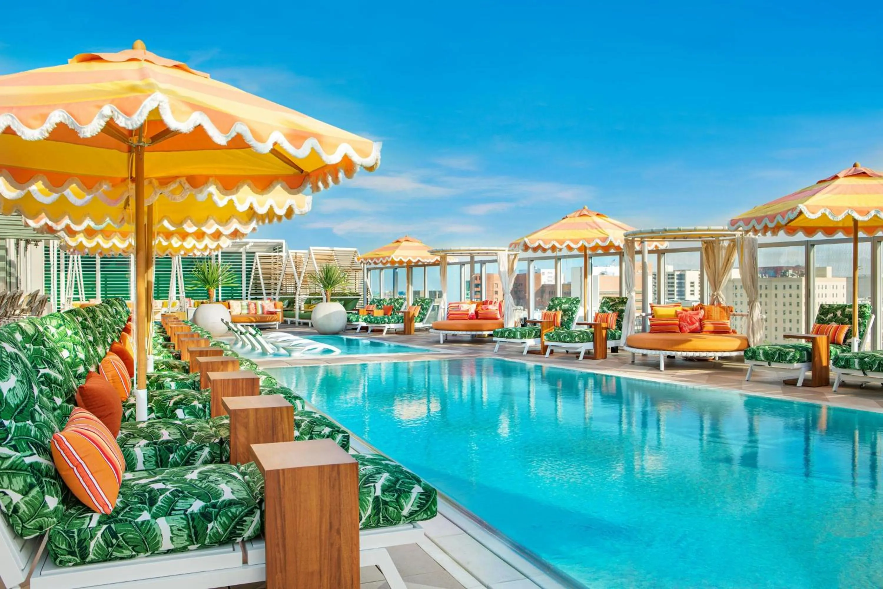 Swimming pool in AC Hotel by Marriott Downtown Los Angeles