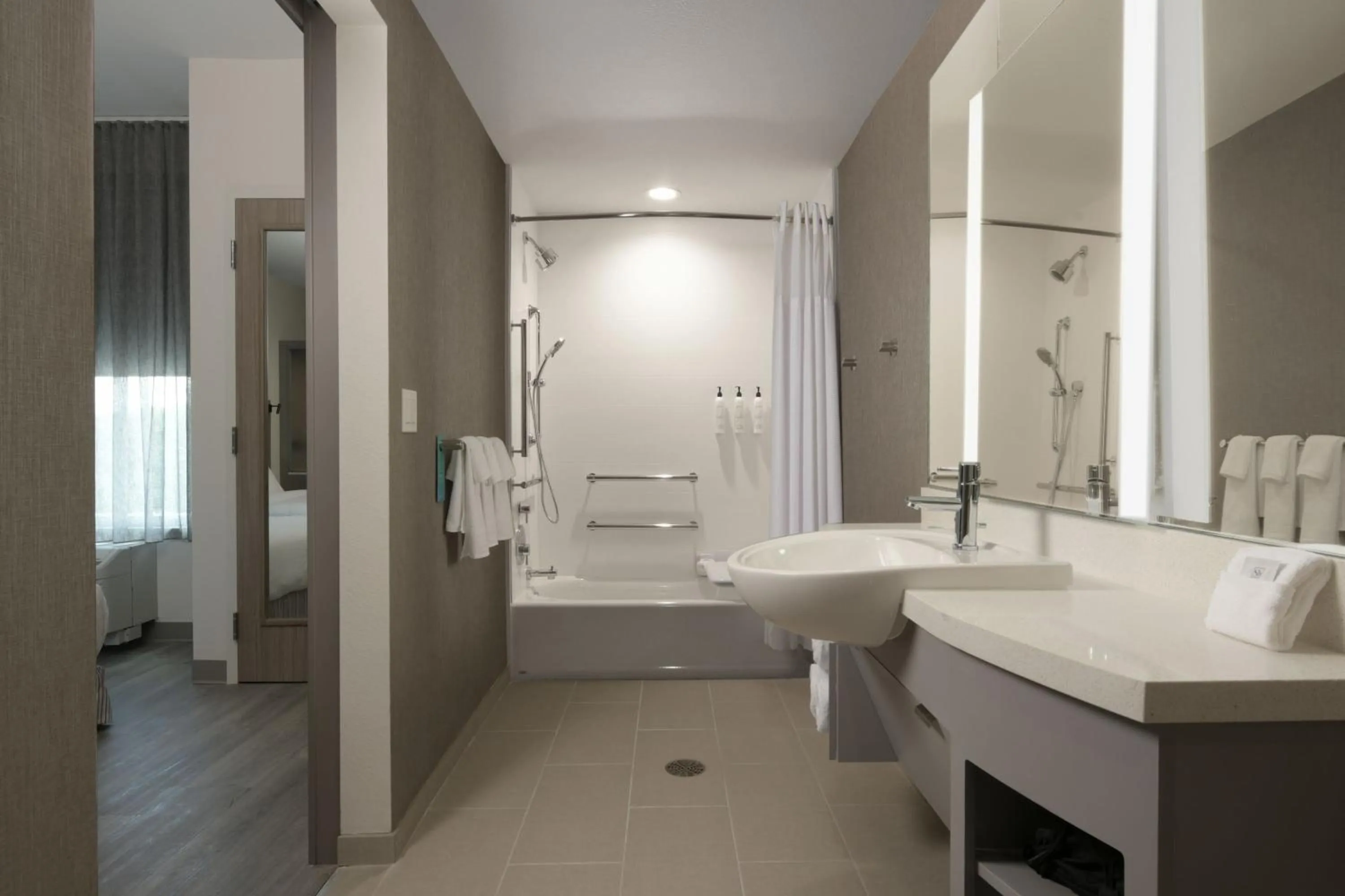 Photo of the whole room in SpringHill Suites by Marriott Lindale Tyler