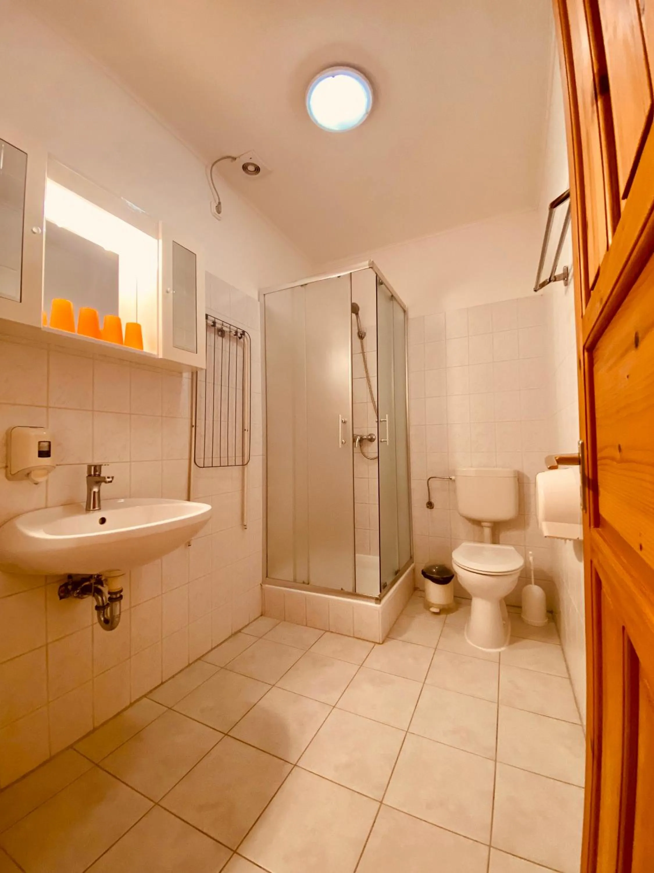 Bathroom in Sommer Panzió