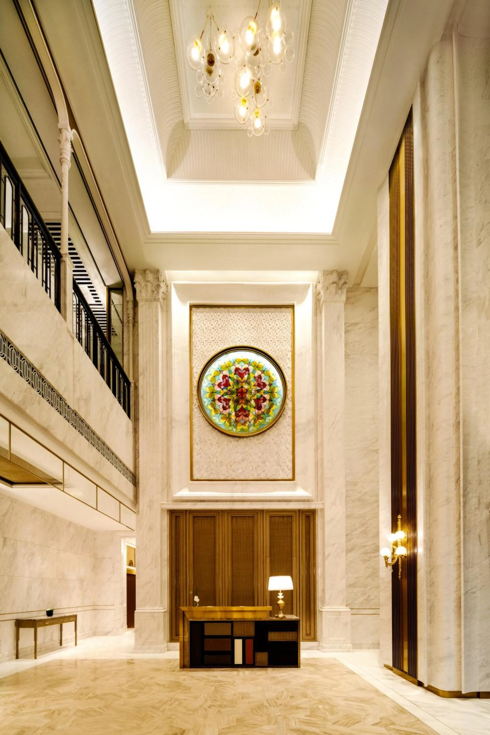 Lobby or reception in Harbour Plaza Metropolitan Shanghai