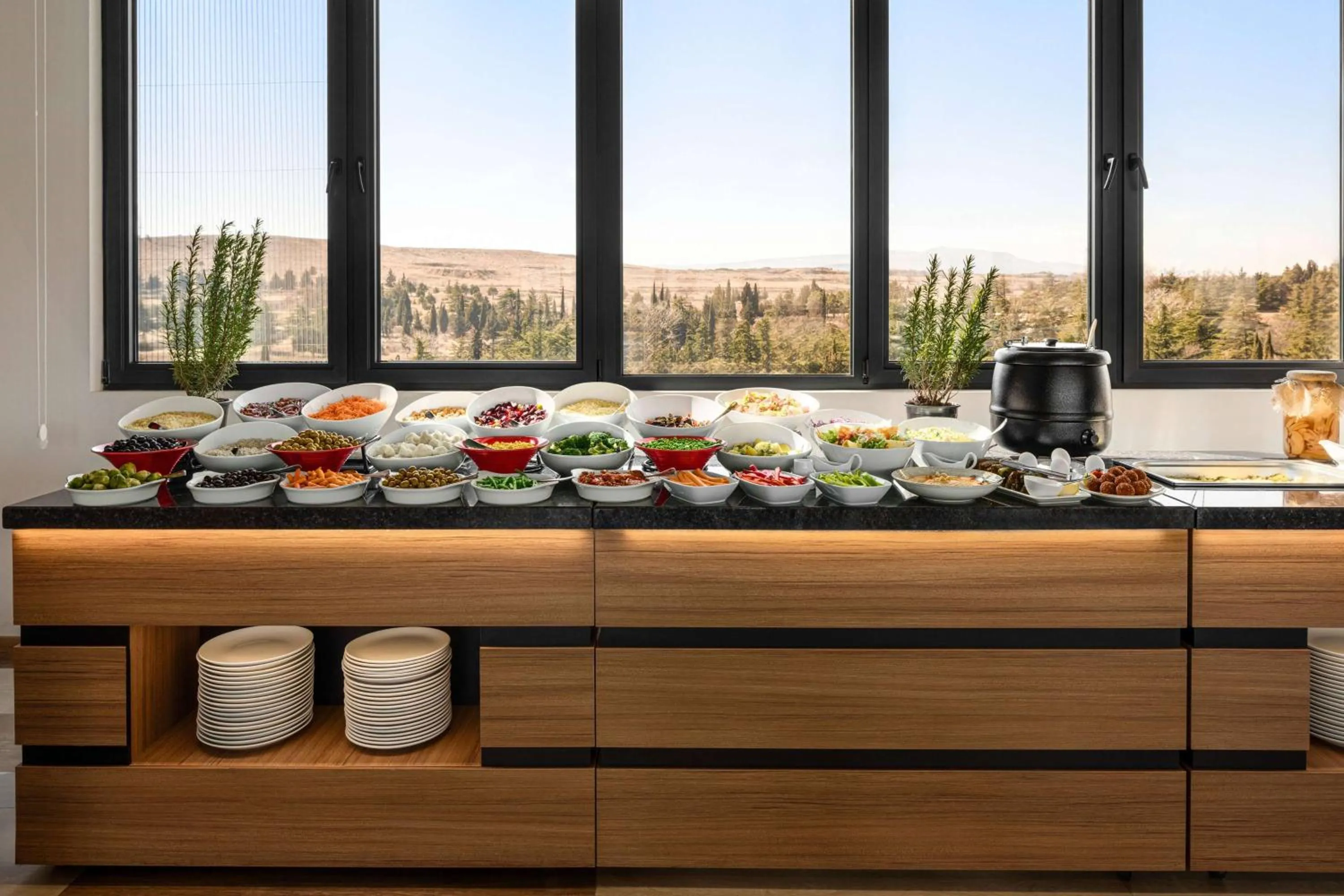 Restaurant/places to eat in Gino Seaside Tbilisi, Trademark Collection by Wyndham