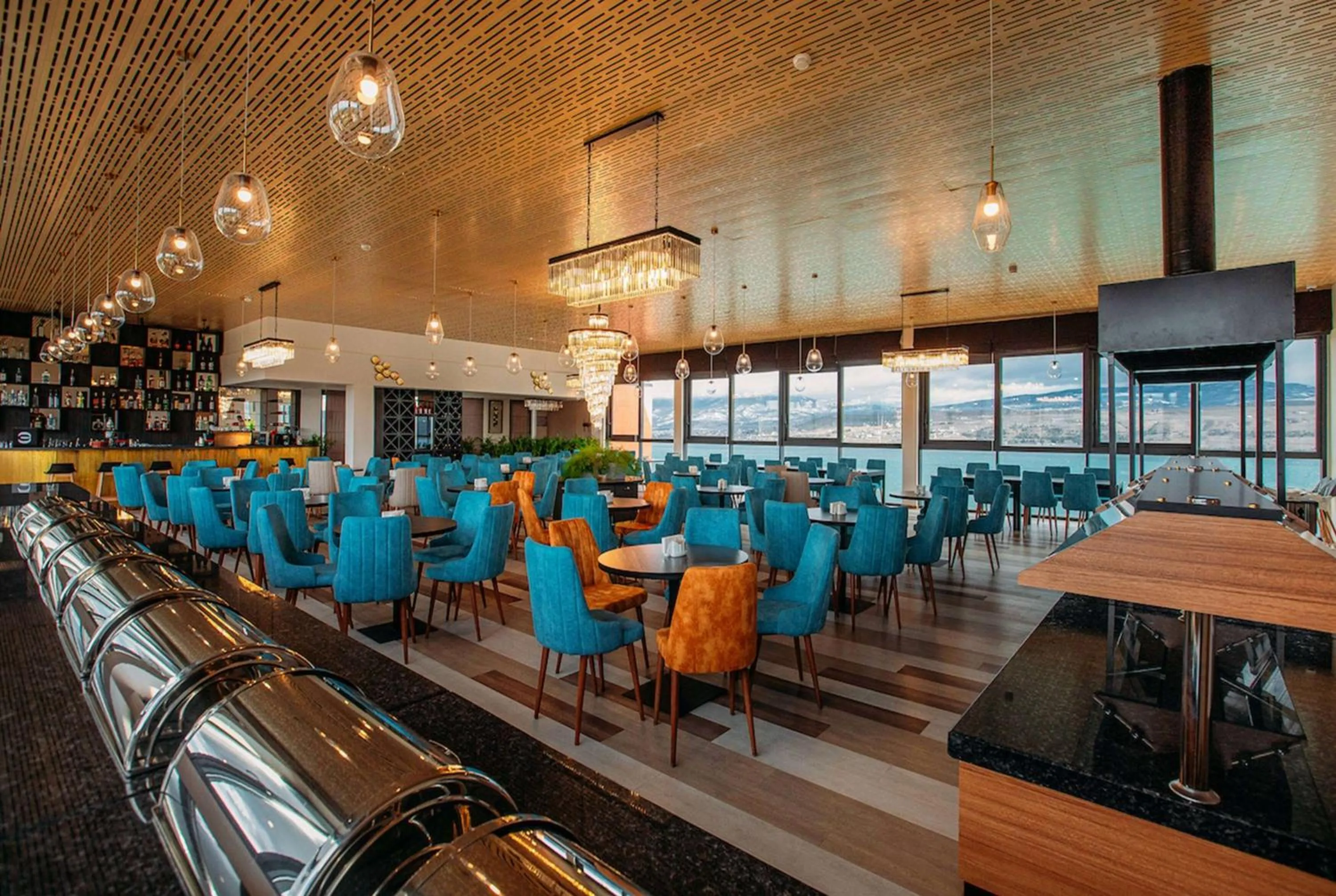 Restaurant/places to eat in Gino Seaside Tbilisi, Trademark Collection by Wyndham