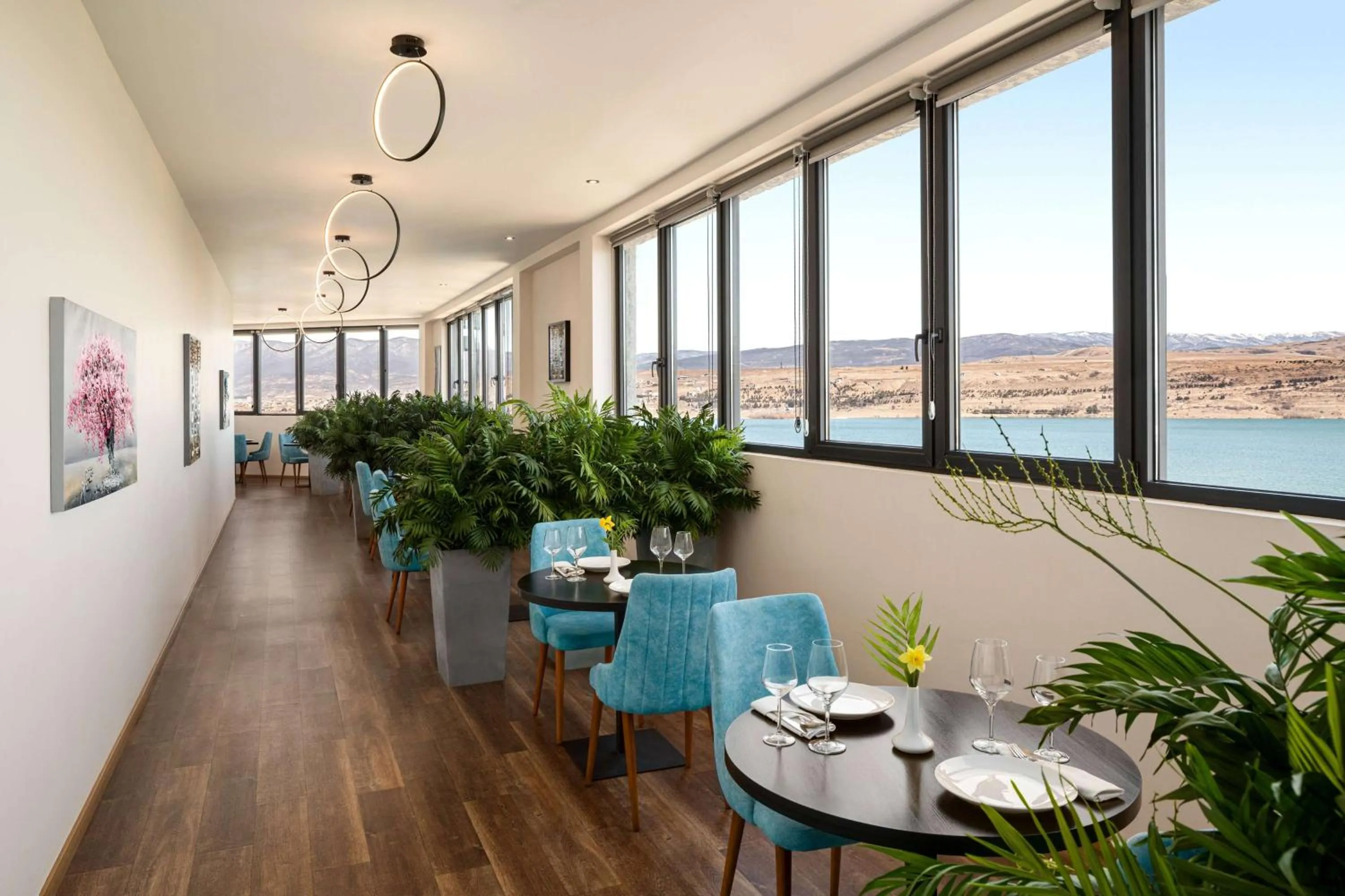 Restaurant/places to eat in Gino Seaside Tbilisi, Trademark Collection by Wyndham