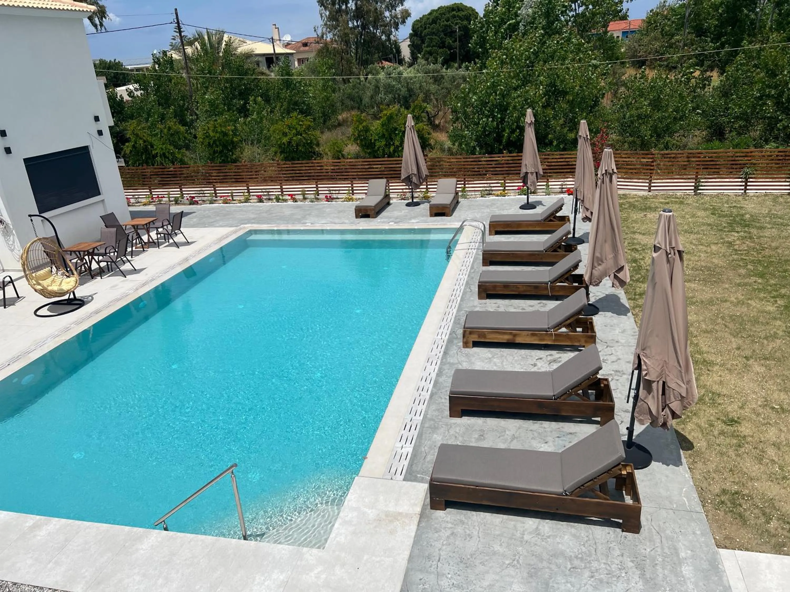 Pool view in Κimiro Hotel Tsilivi