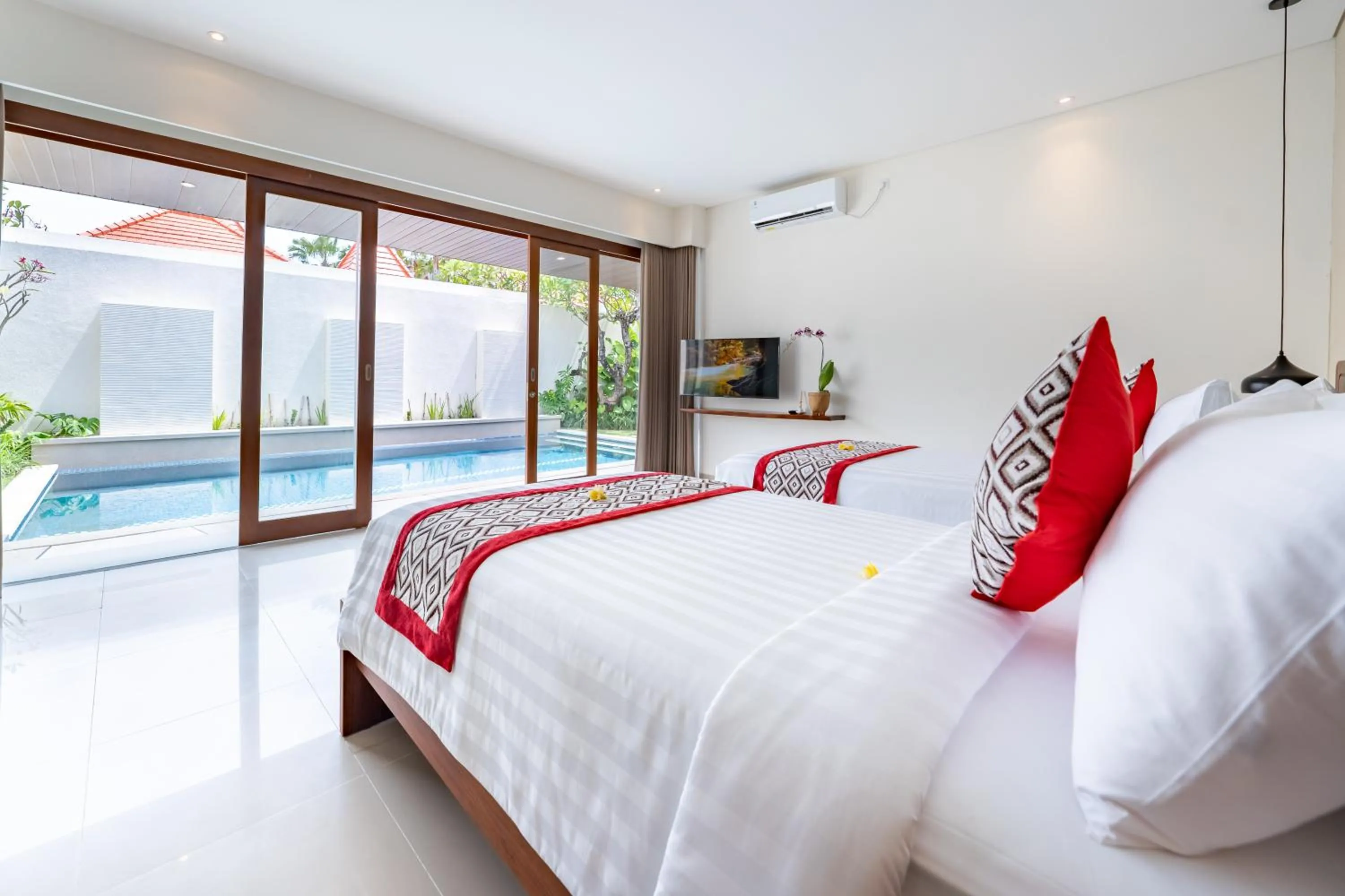 Property building, Bed in Fenosa Seminyak Villas