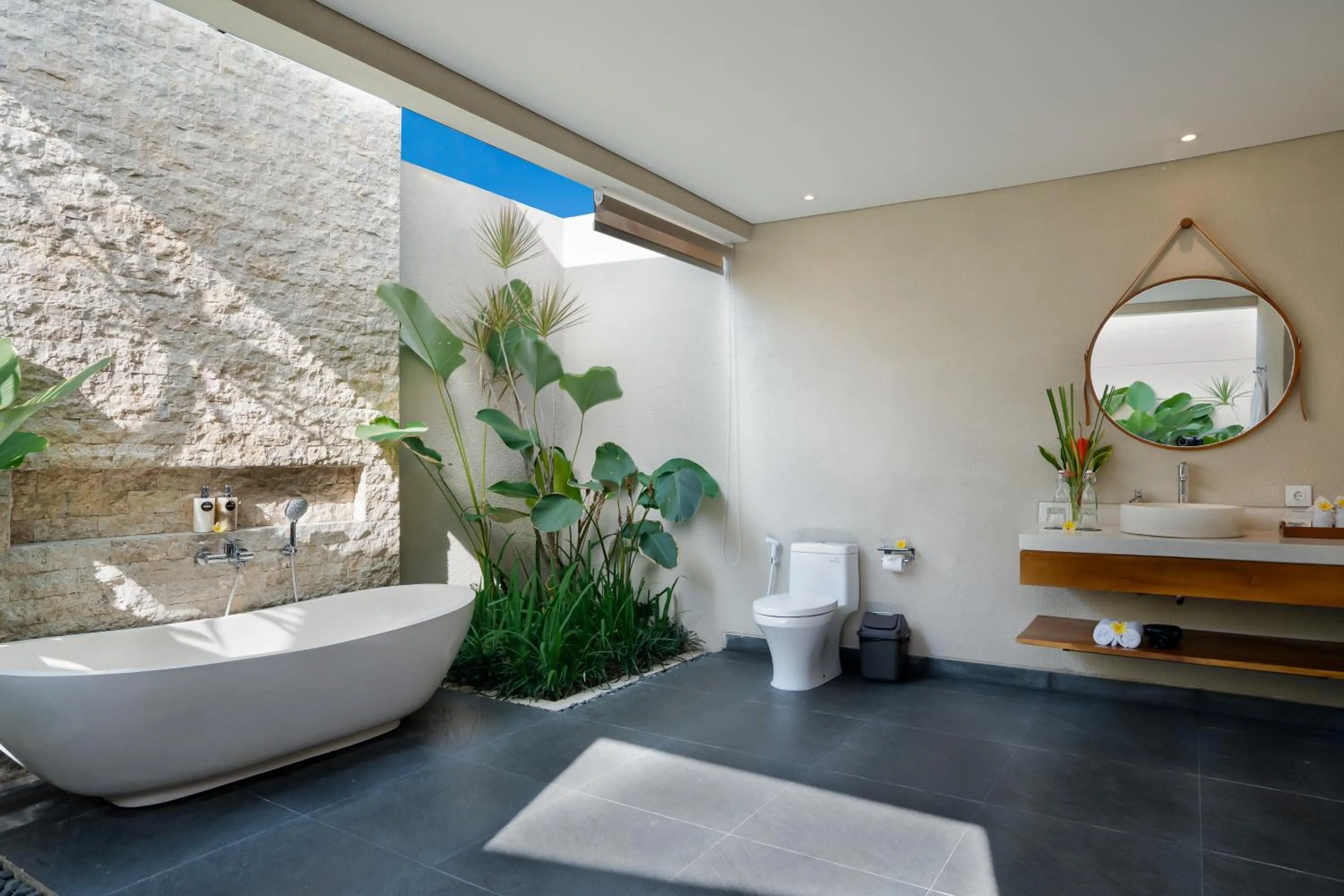 Shower in Fenosa Seminyak Villas