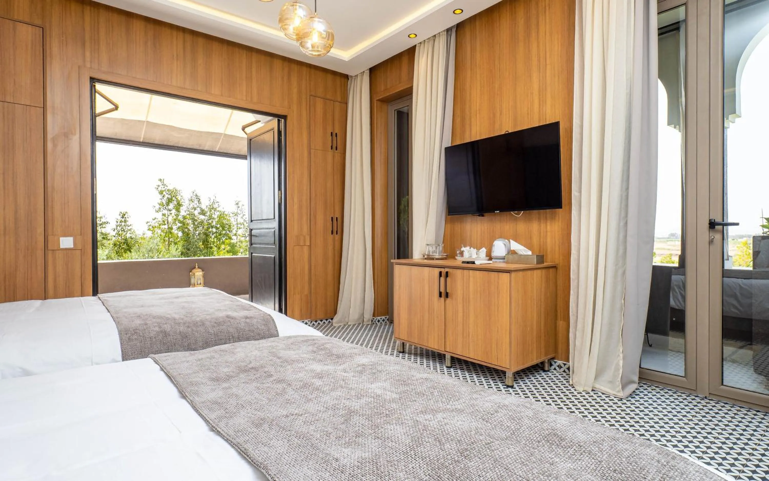 Communal lounge/ TV room, Bed in The Lemonary Marrakech