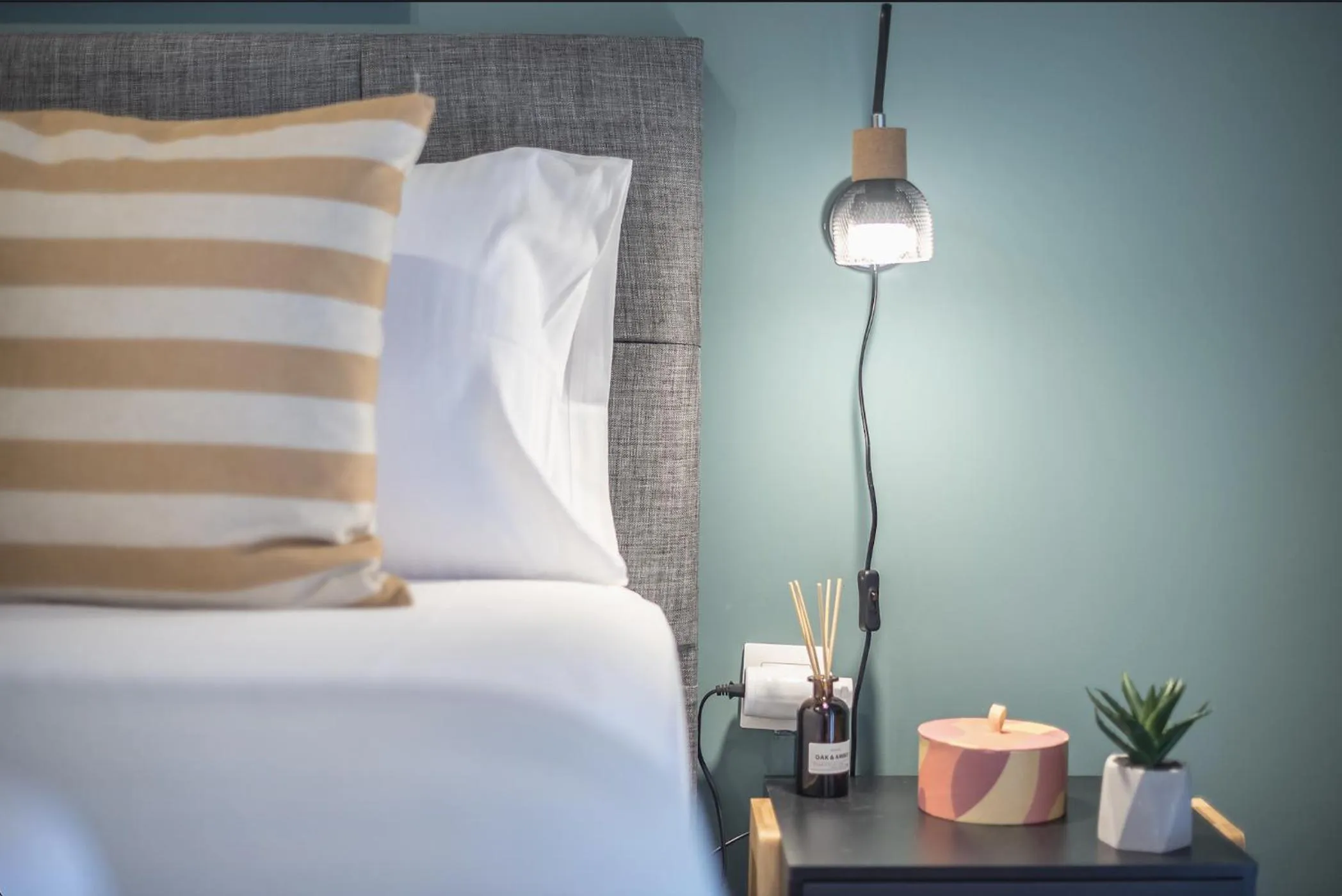 Bed in City Suite by Cloudkeys