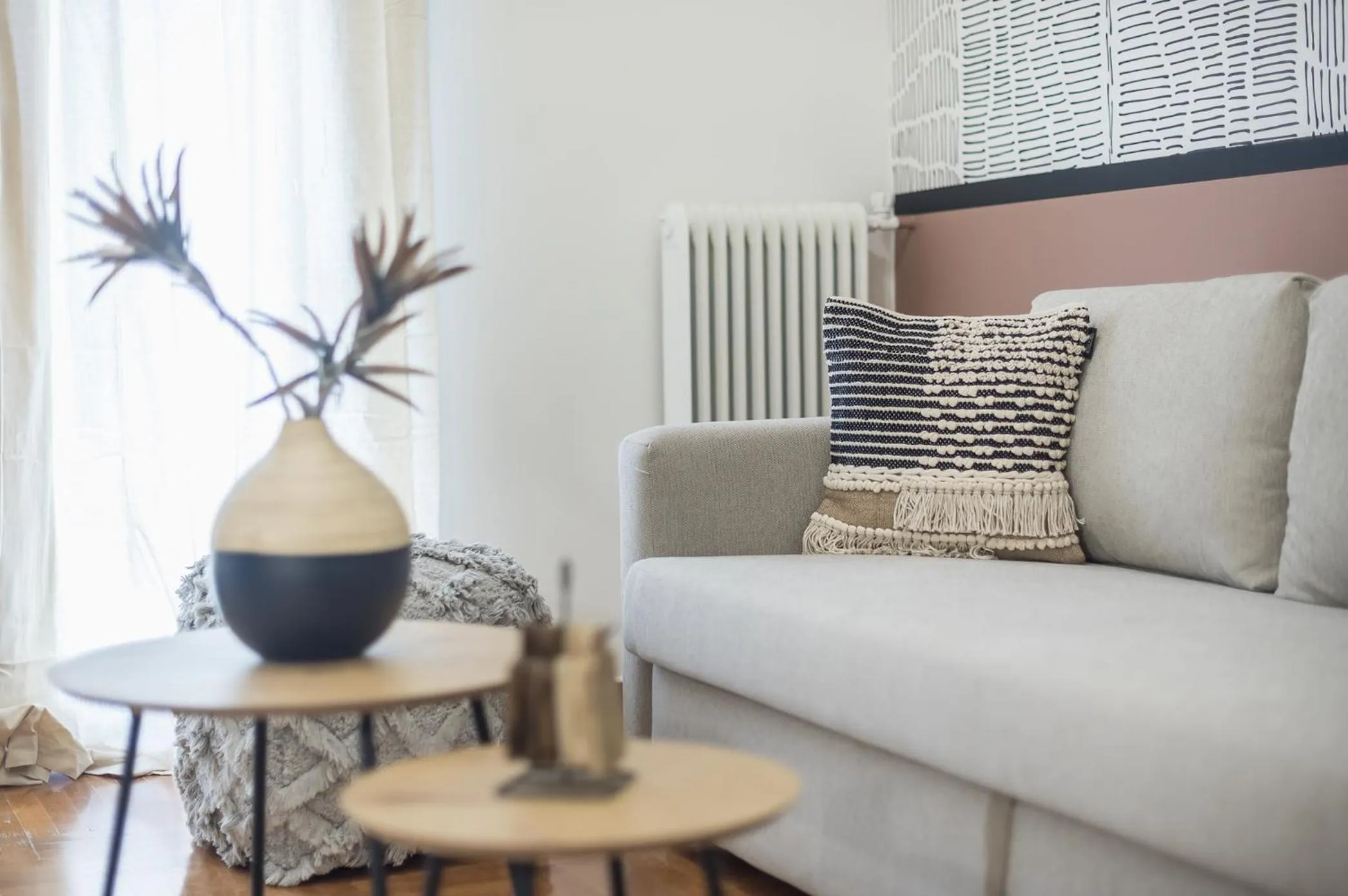 Living room in City Suite by Cloudkeys