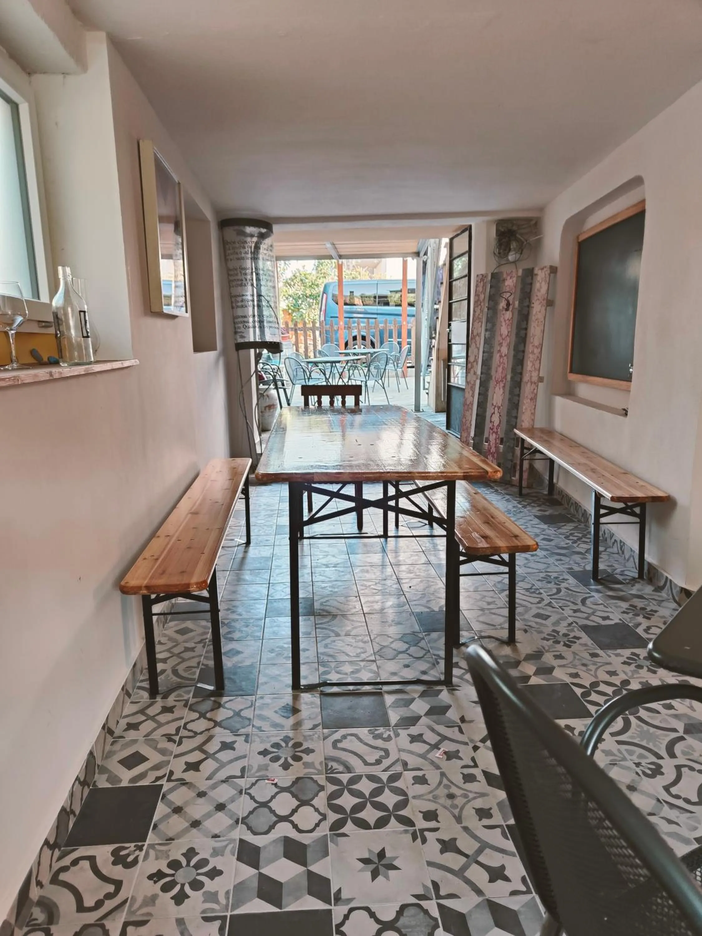 Communal lounge/ TV room in La Pajassa