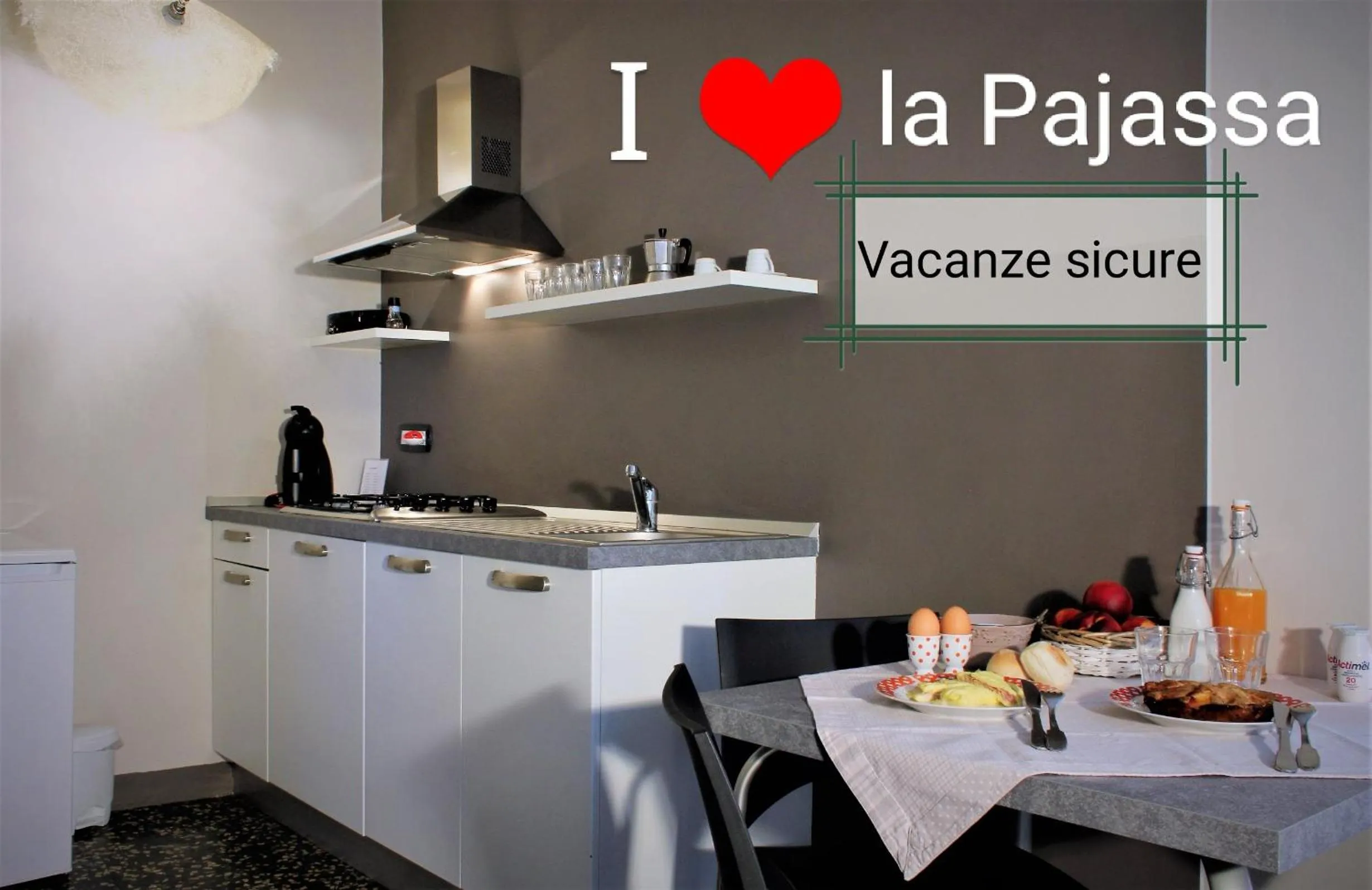 Kitchen or kitchenette in La Pajassa