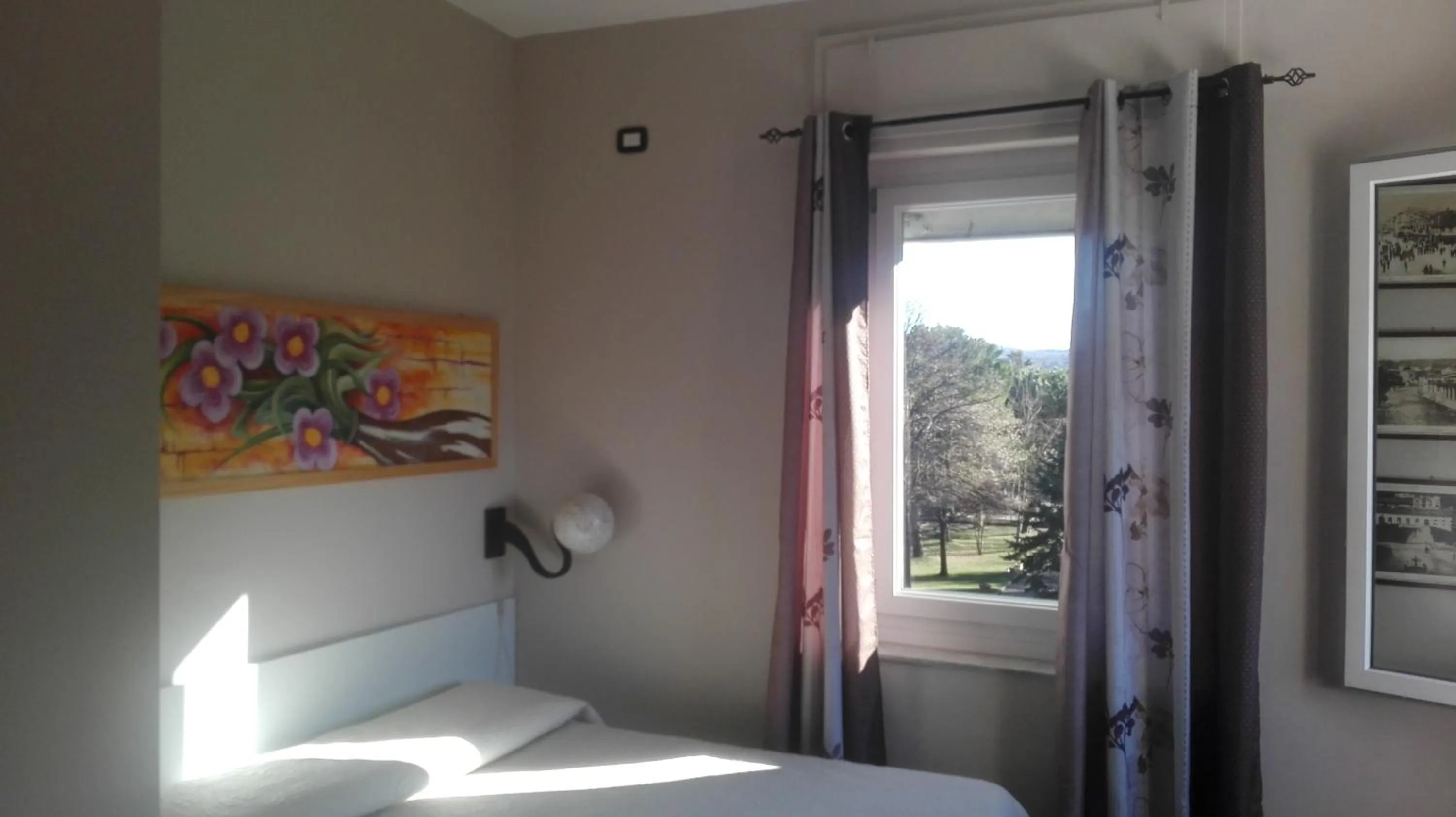 View (from property/room), Bed in La Pajassa