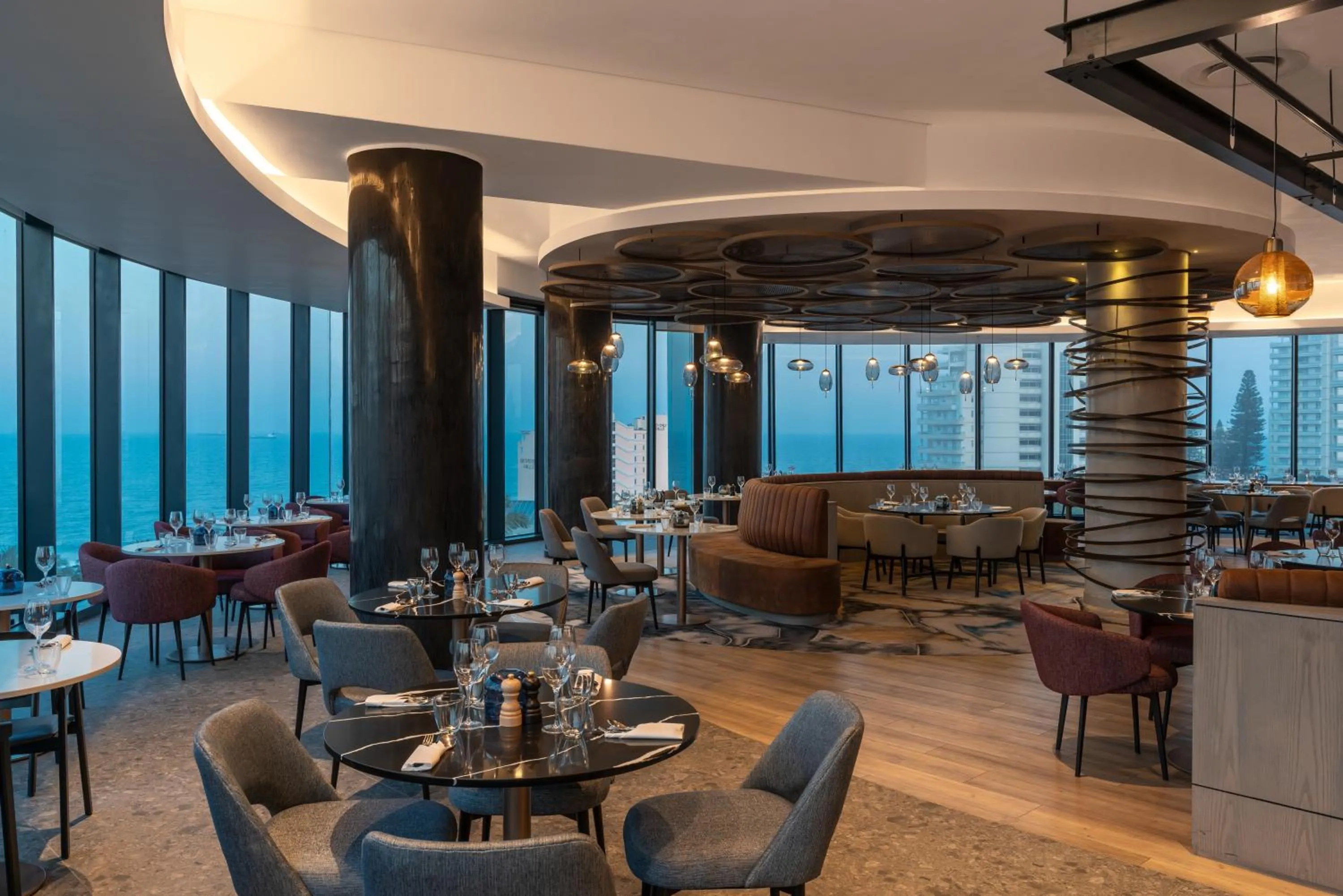 Restaurant/places to eat in Radisson Blu Hotel, Durban Umhlanga