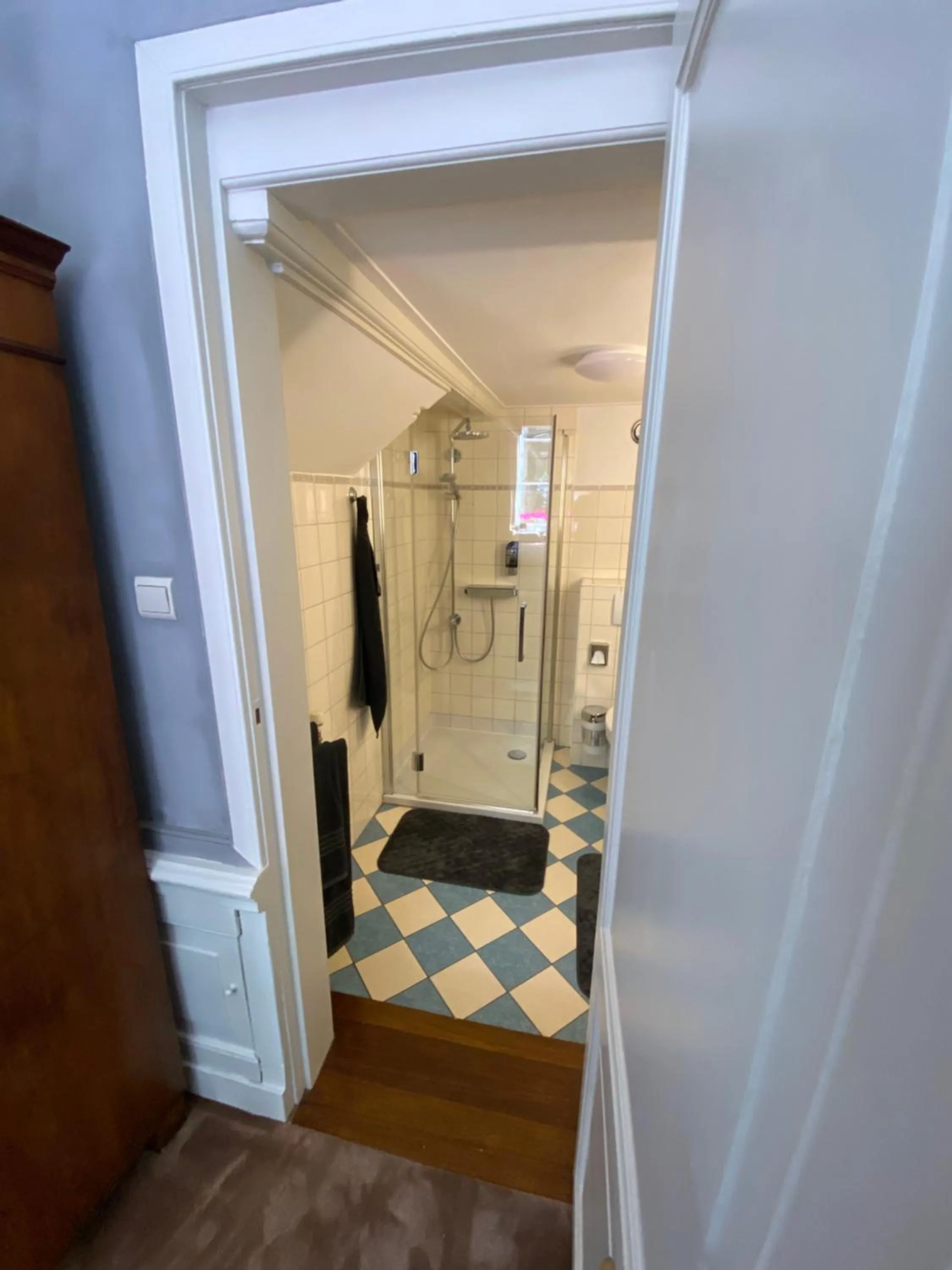 Shower in Logies aan de Dam