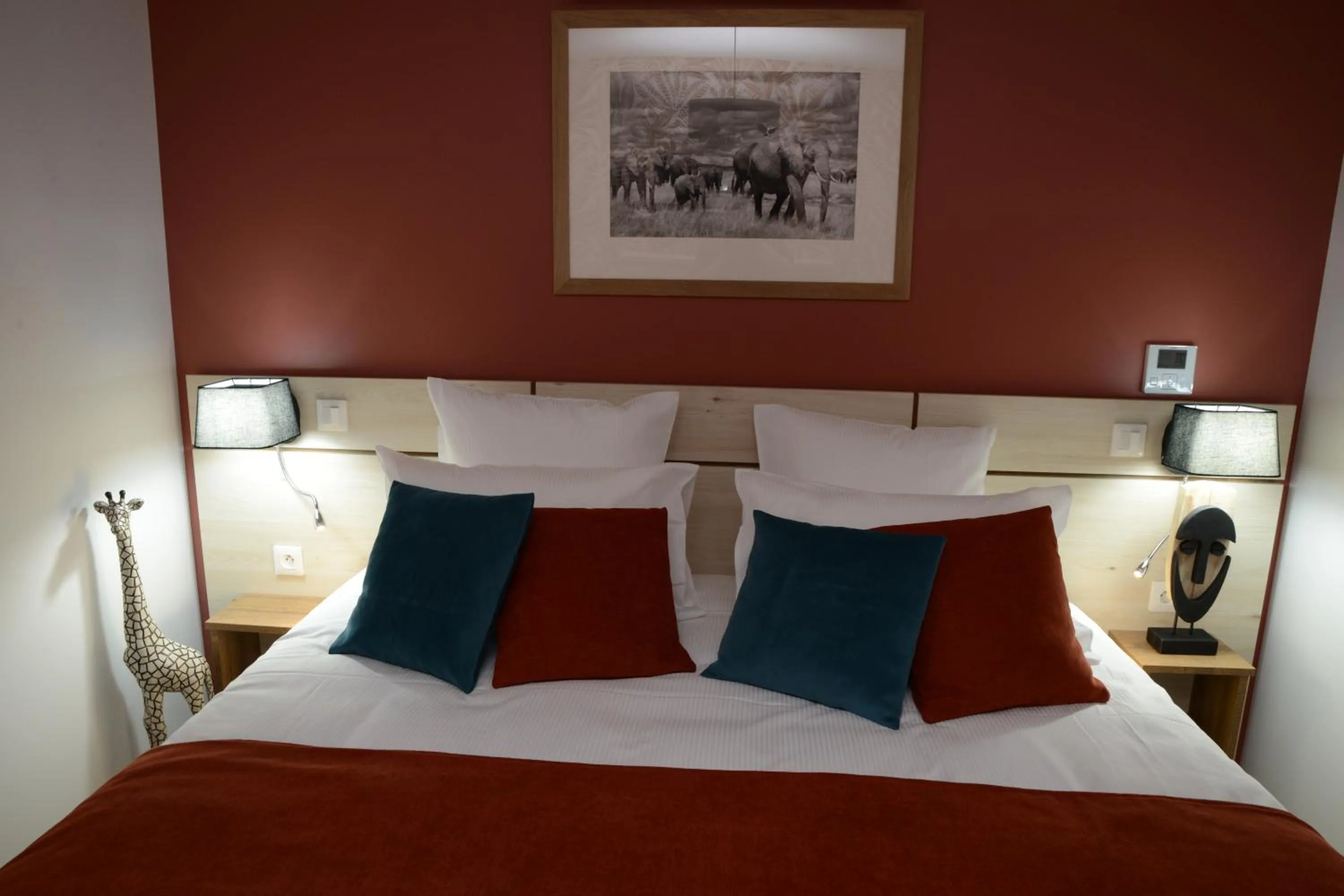 Bed in L'Hostellerie d'Acquigny