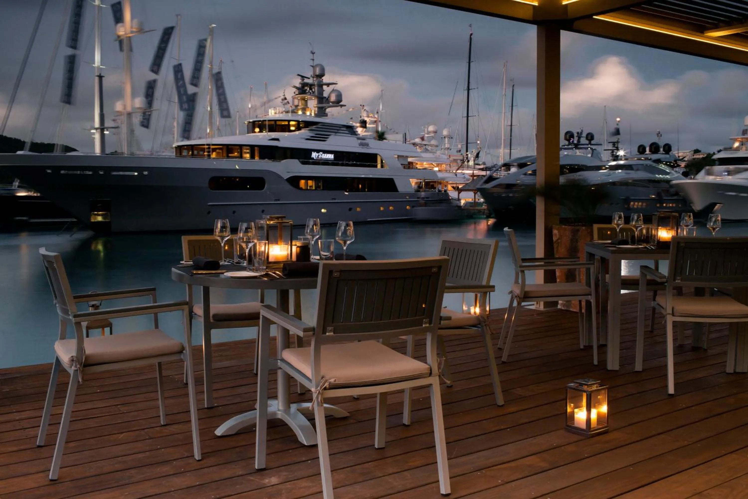 Restaurant/places to eat in South Point Antigua