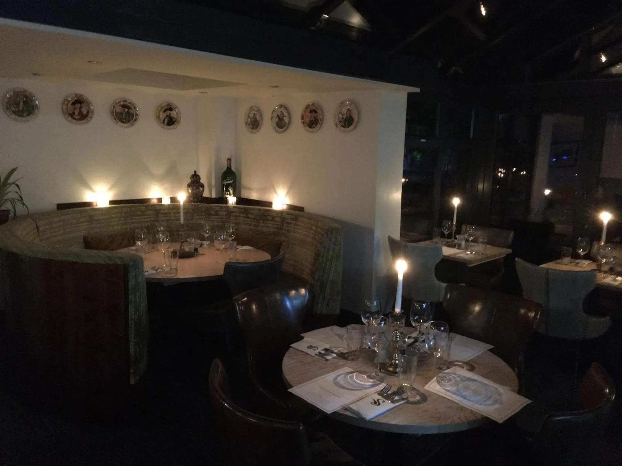 Restaurant/places to eat in The Swan Inn