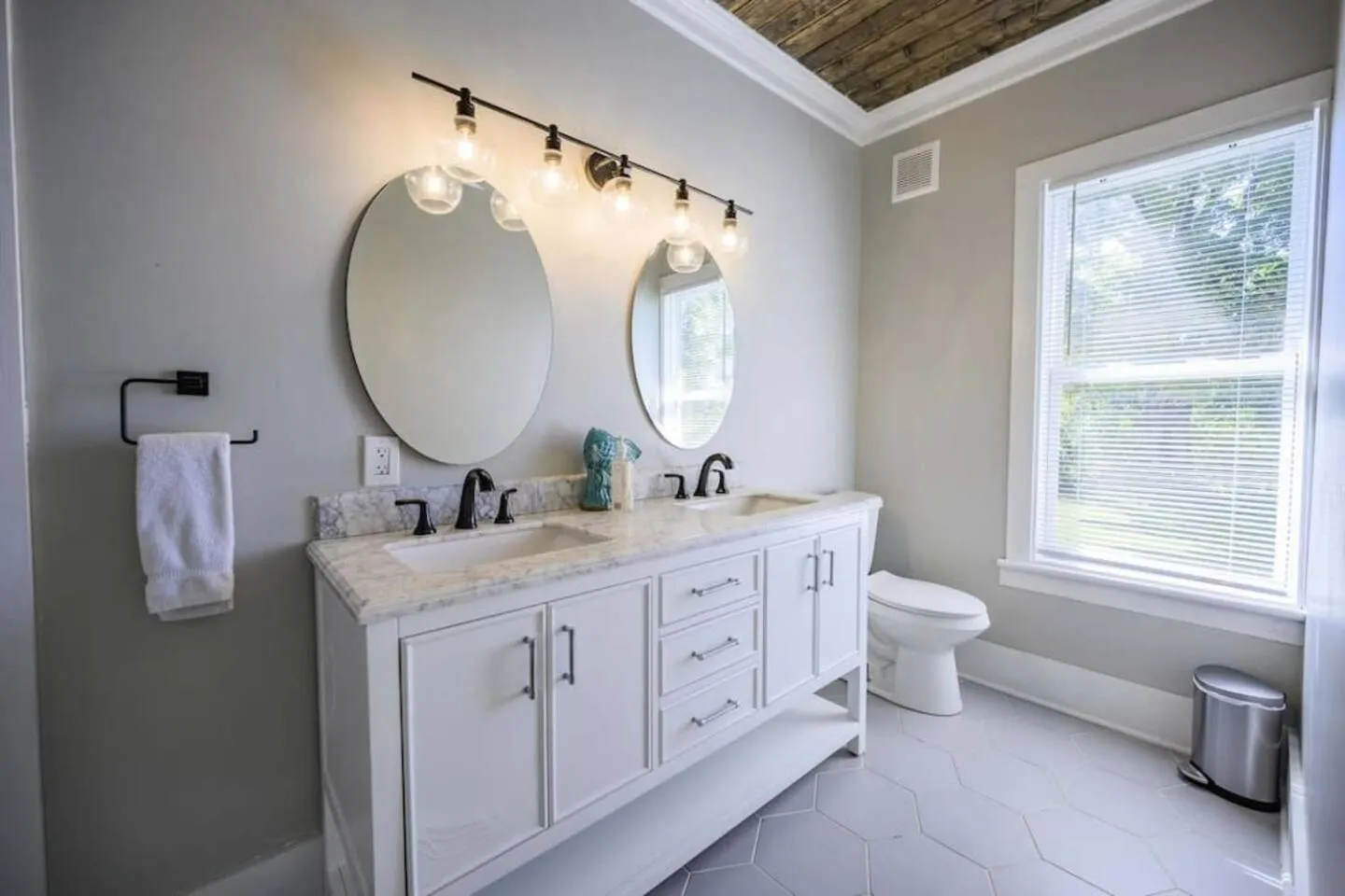 Spacious 4br3ba Home Near Tims Ford Lake