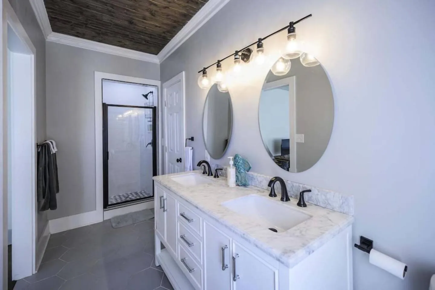 Spacious 4br3ba Home Near Tims Ford Lake