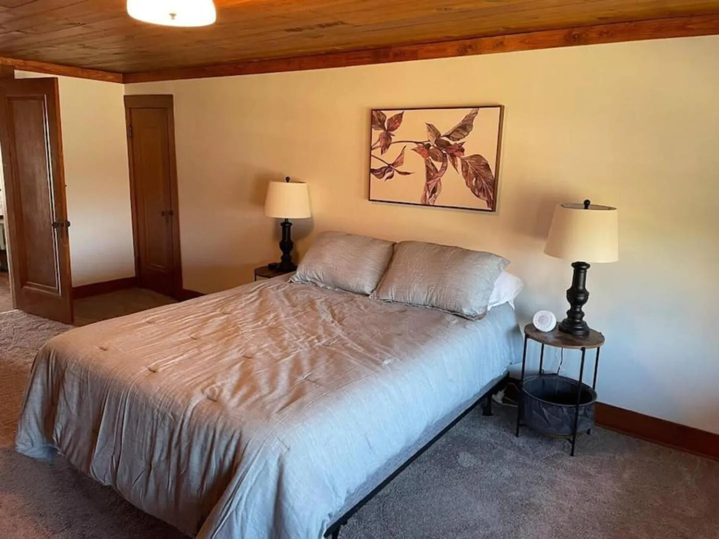 Bed in Spacious 4br3ba Home Near Tims Ford Lake