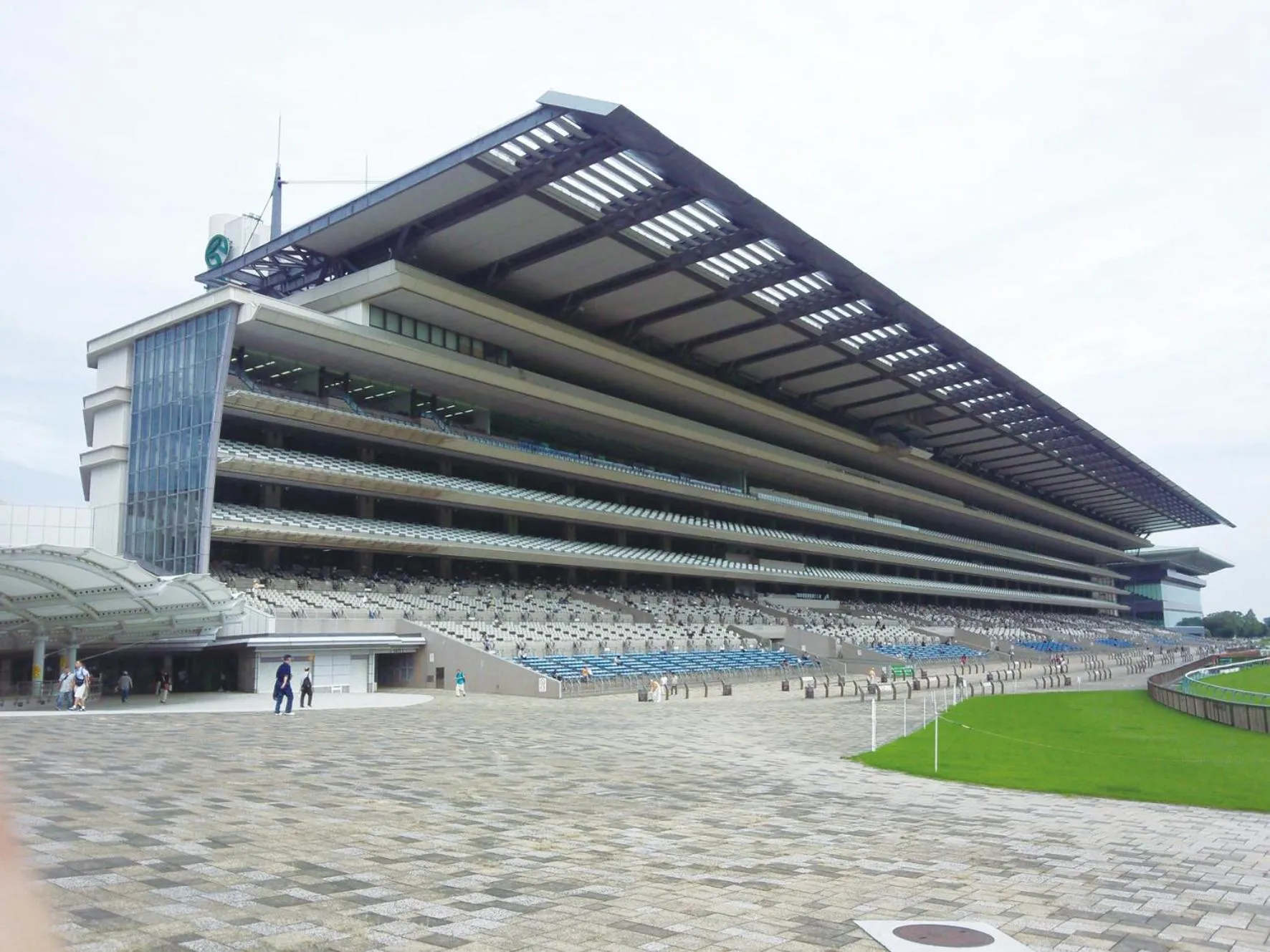 Nearby landmark in Hotel Continental Fuchu