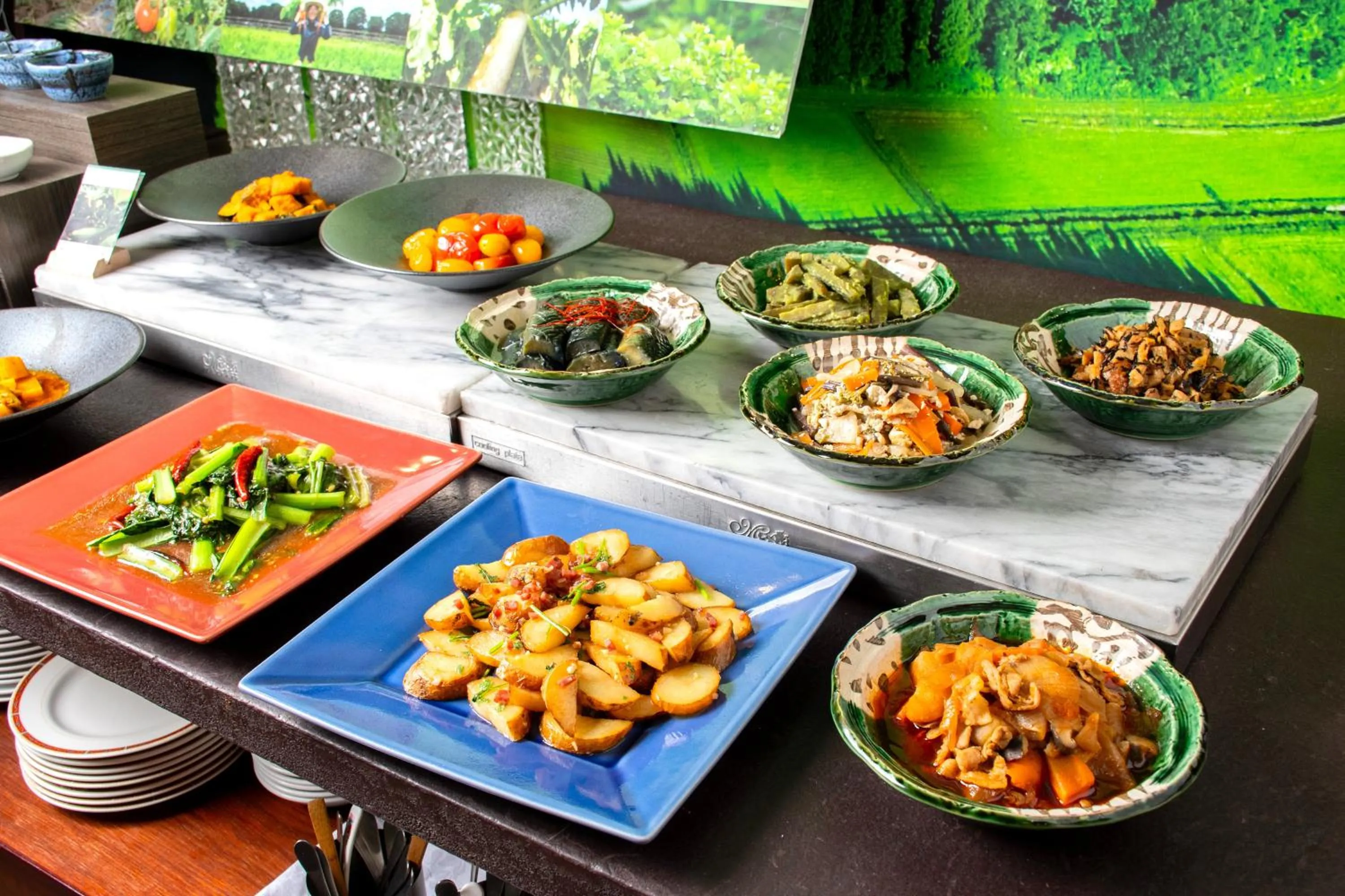 Restaurant/places to eat in Hotel Continental Fuchu