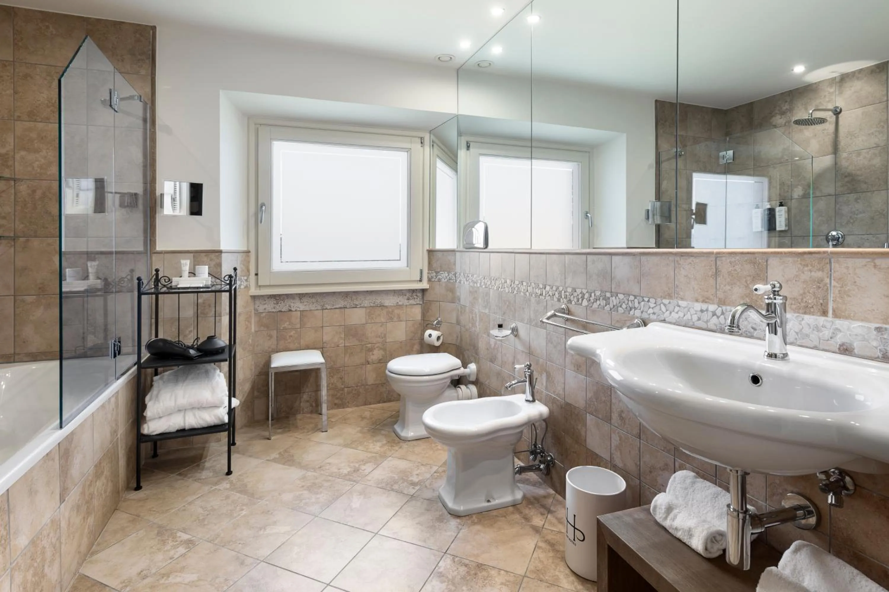 Bathroom in LHP Certaldo Resort