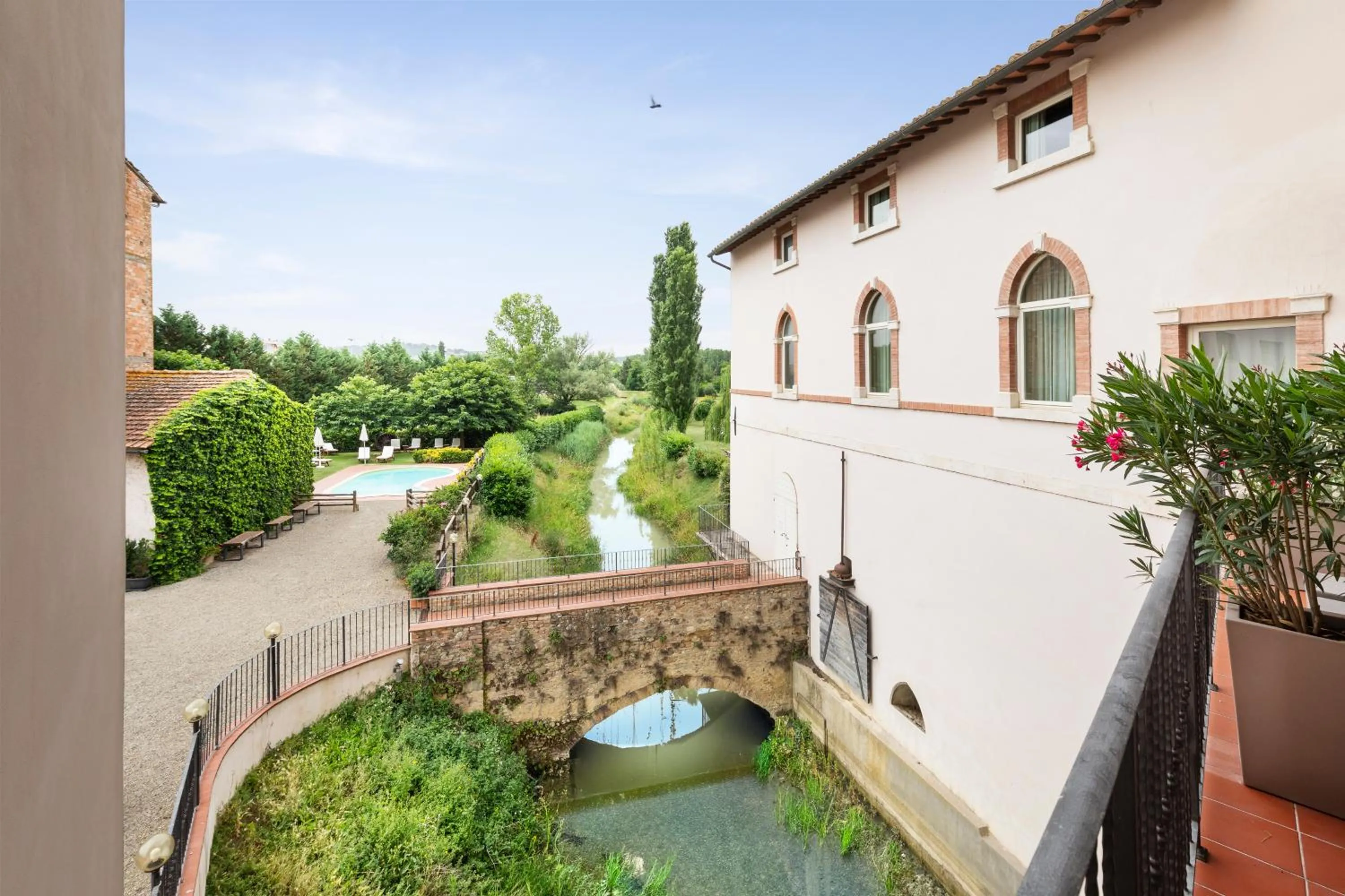 Property building in LHP Certaldo Resort