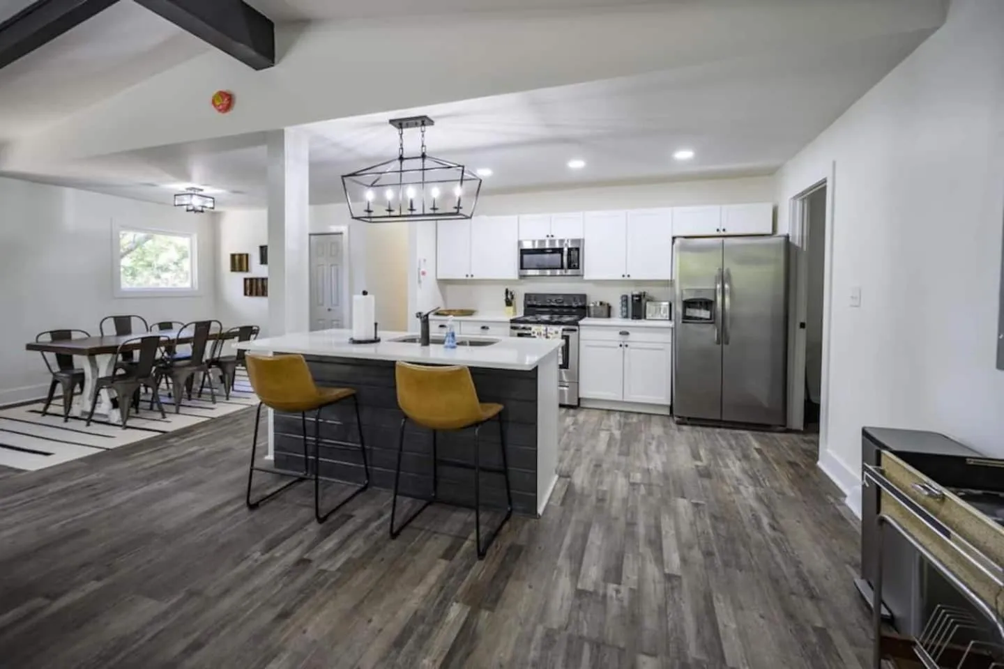 Gorgeous Renovated Home With Large & Private Lot