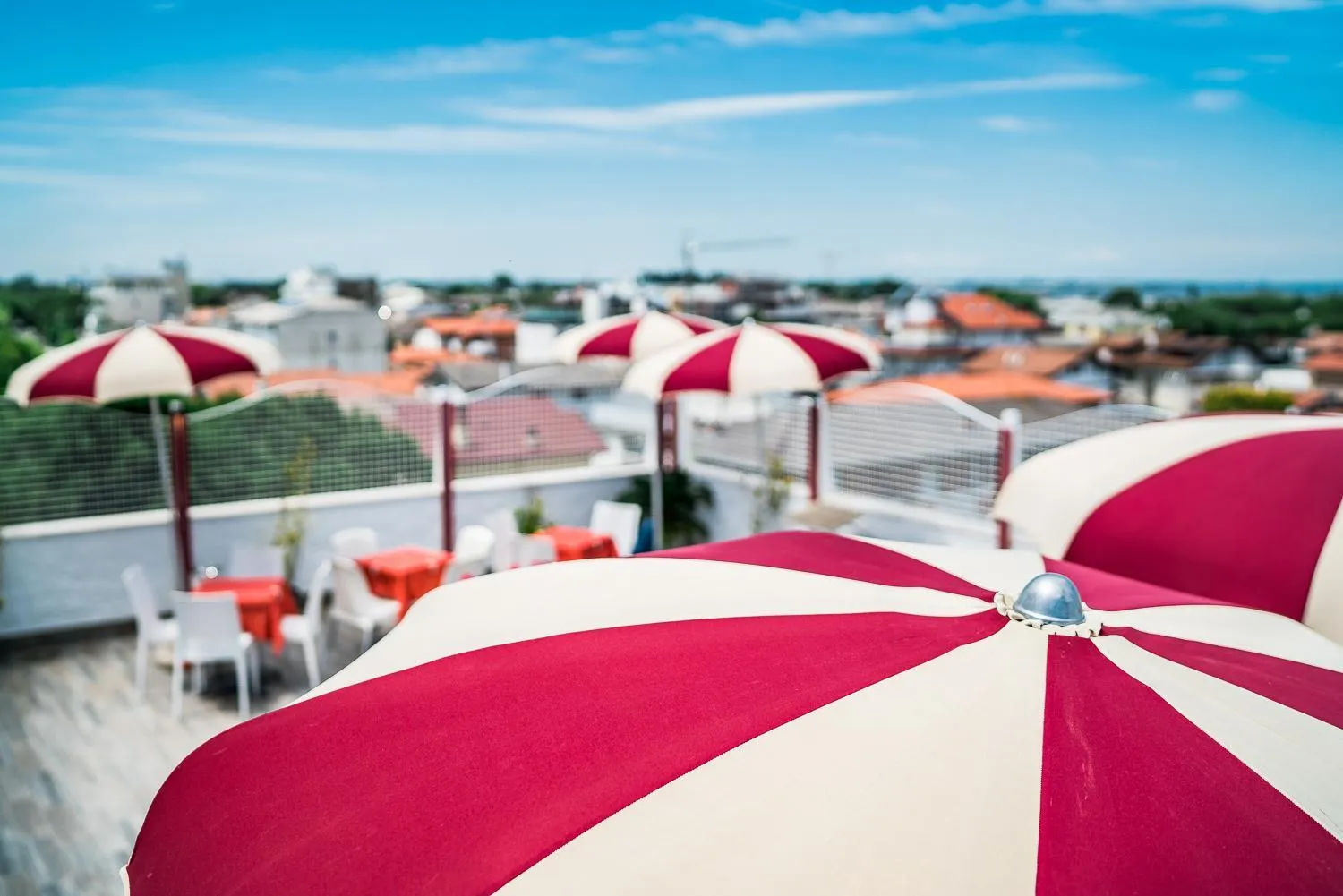 Swimming pool in Hotel Vienna