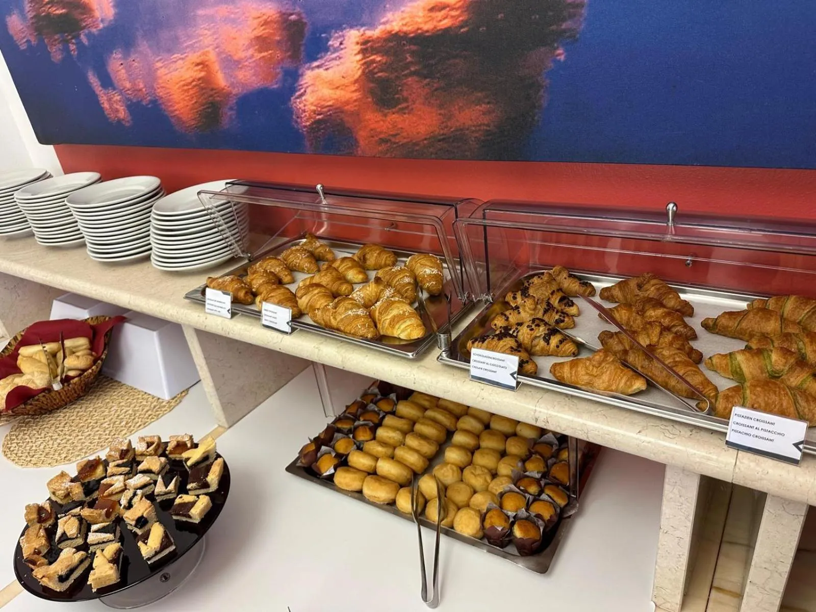 Breakfast in Hotel Vienna