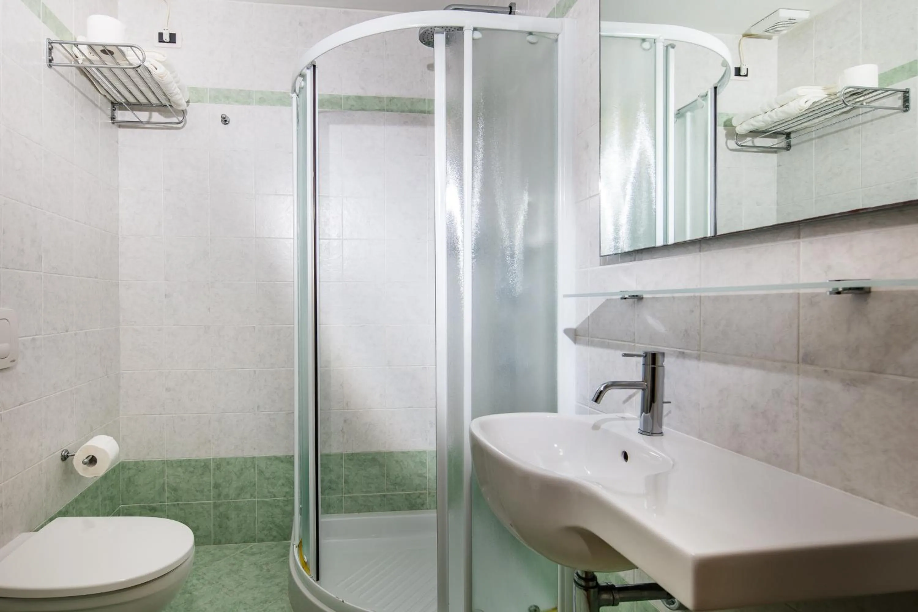 Bathroom in Hotel Vienna