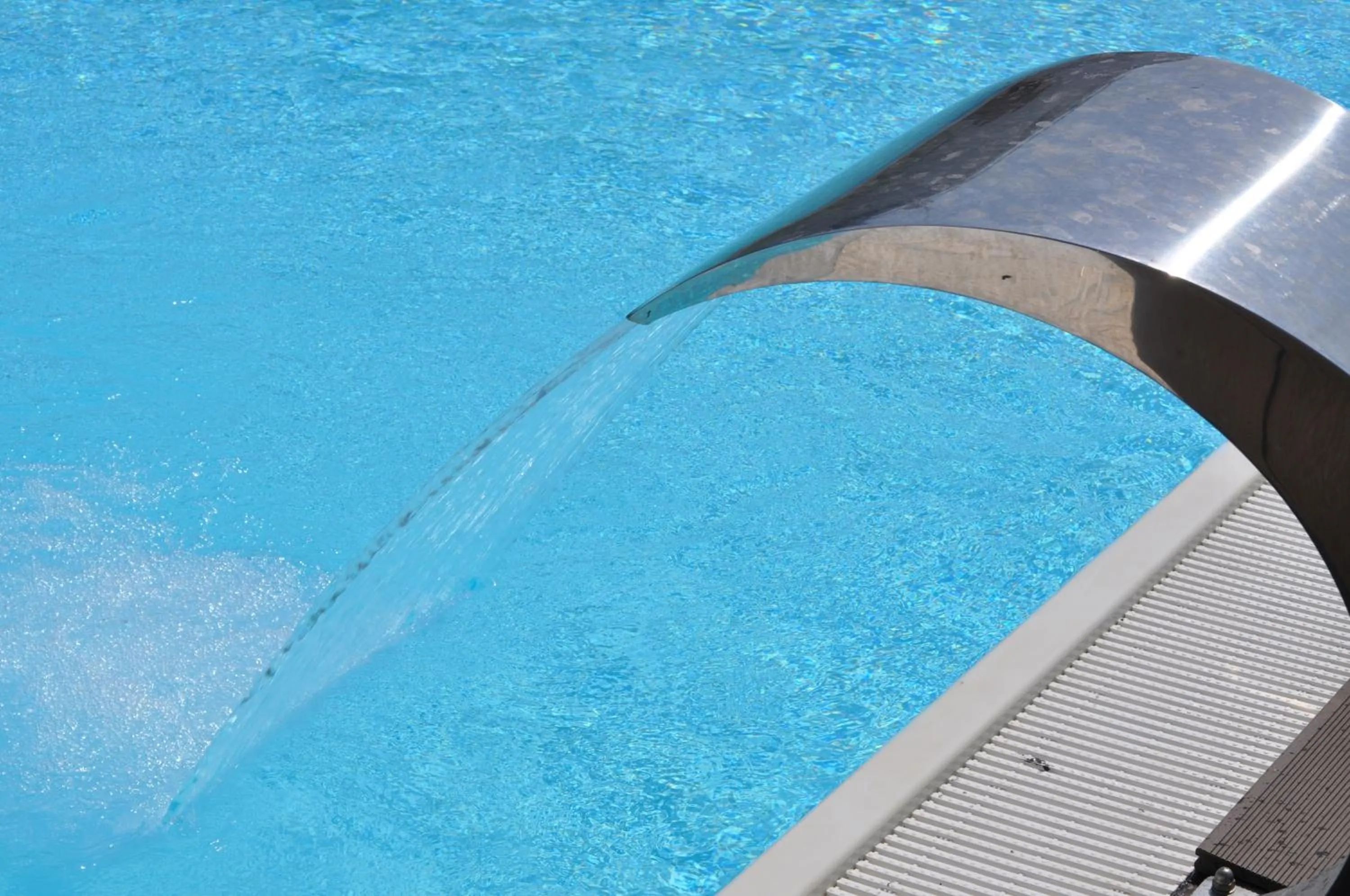 Swimming pool in Hotel Vienna