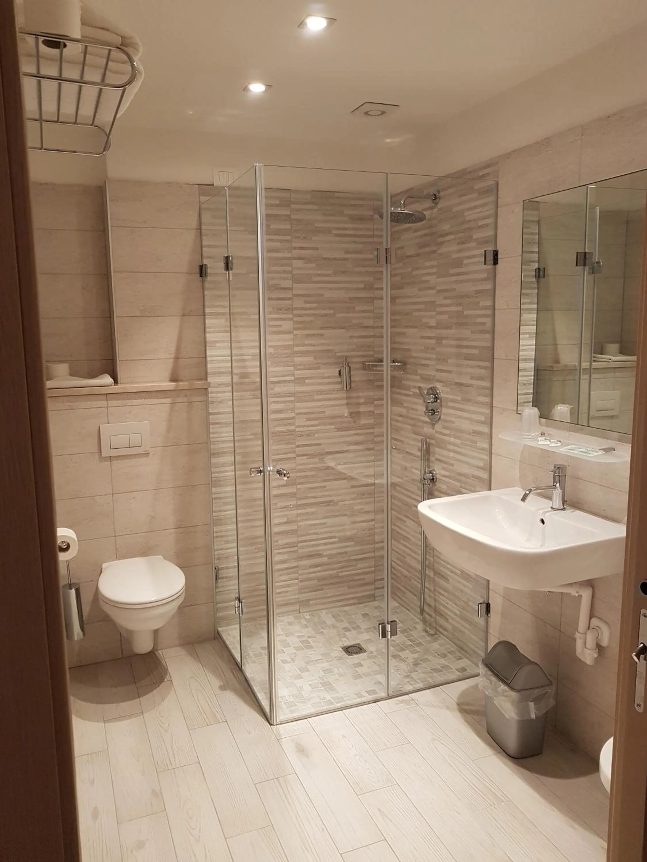 Bathroom in Hotel Vienna