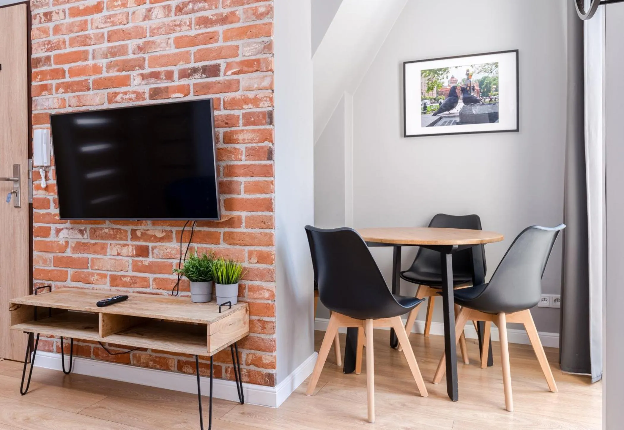TV and multimedia in Saint Florian's Suites - Old Town Luxury Apartments - by Upstairs