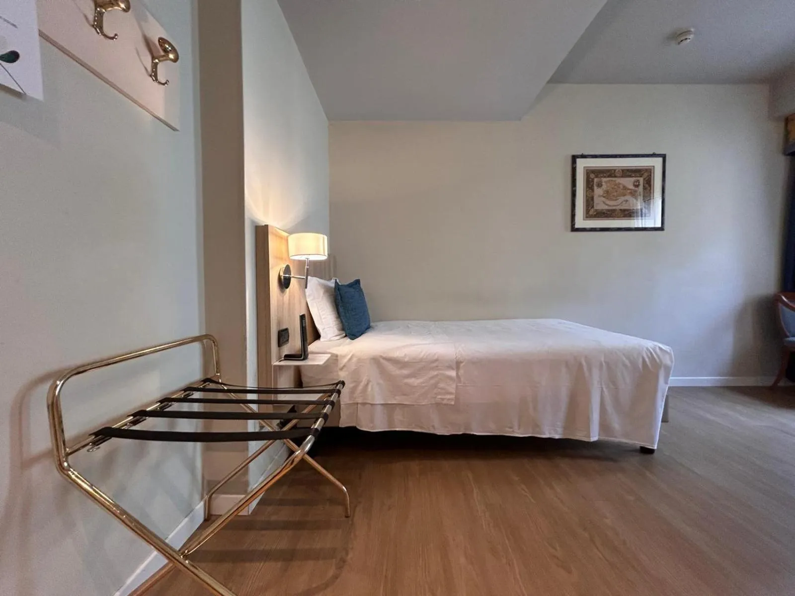 Bedroom, Bed in Hotel Plaza