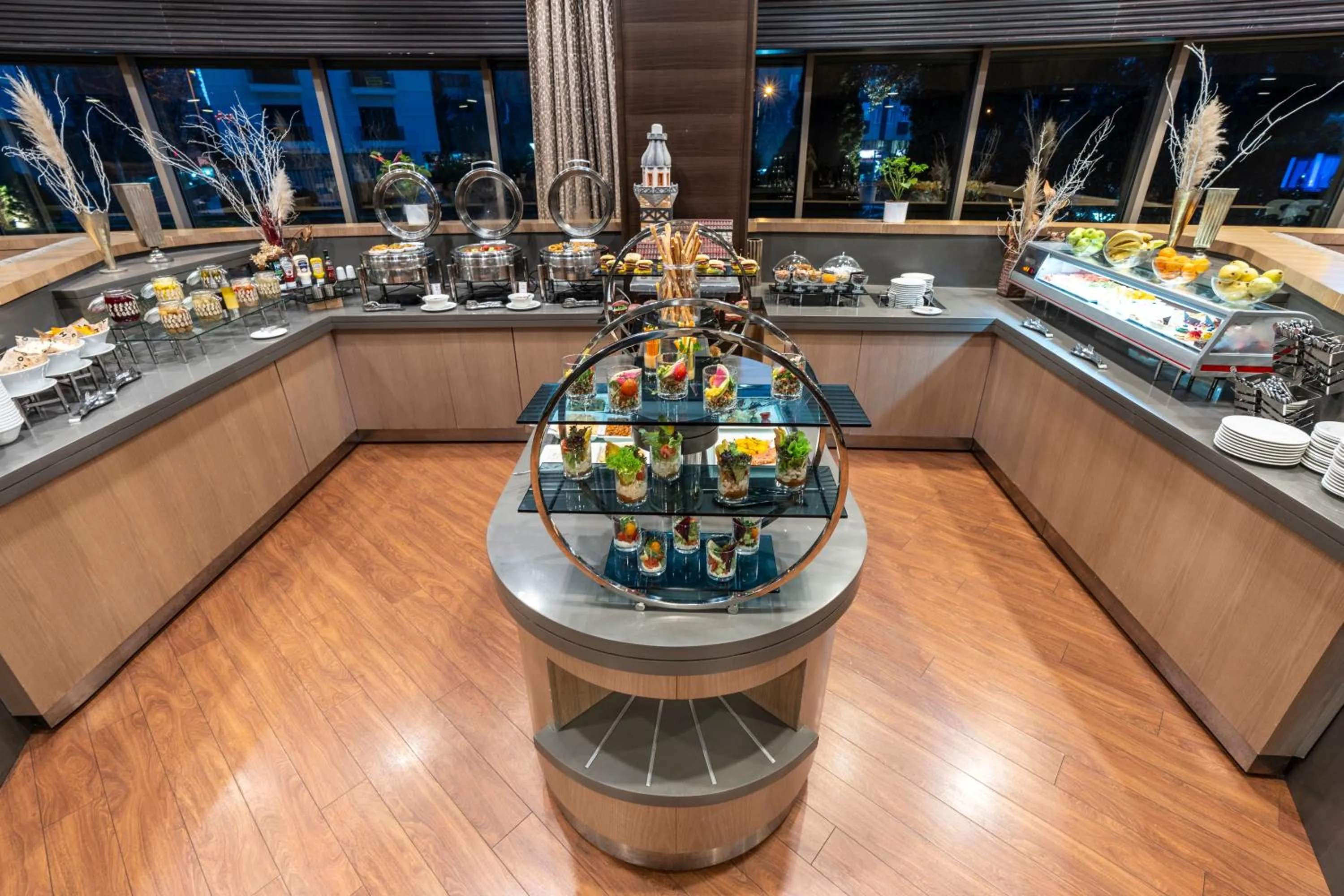 Lounge or bar in Hilton Istanbul Kozyatagi