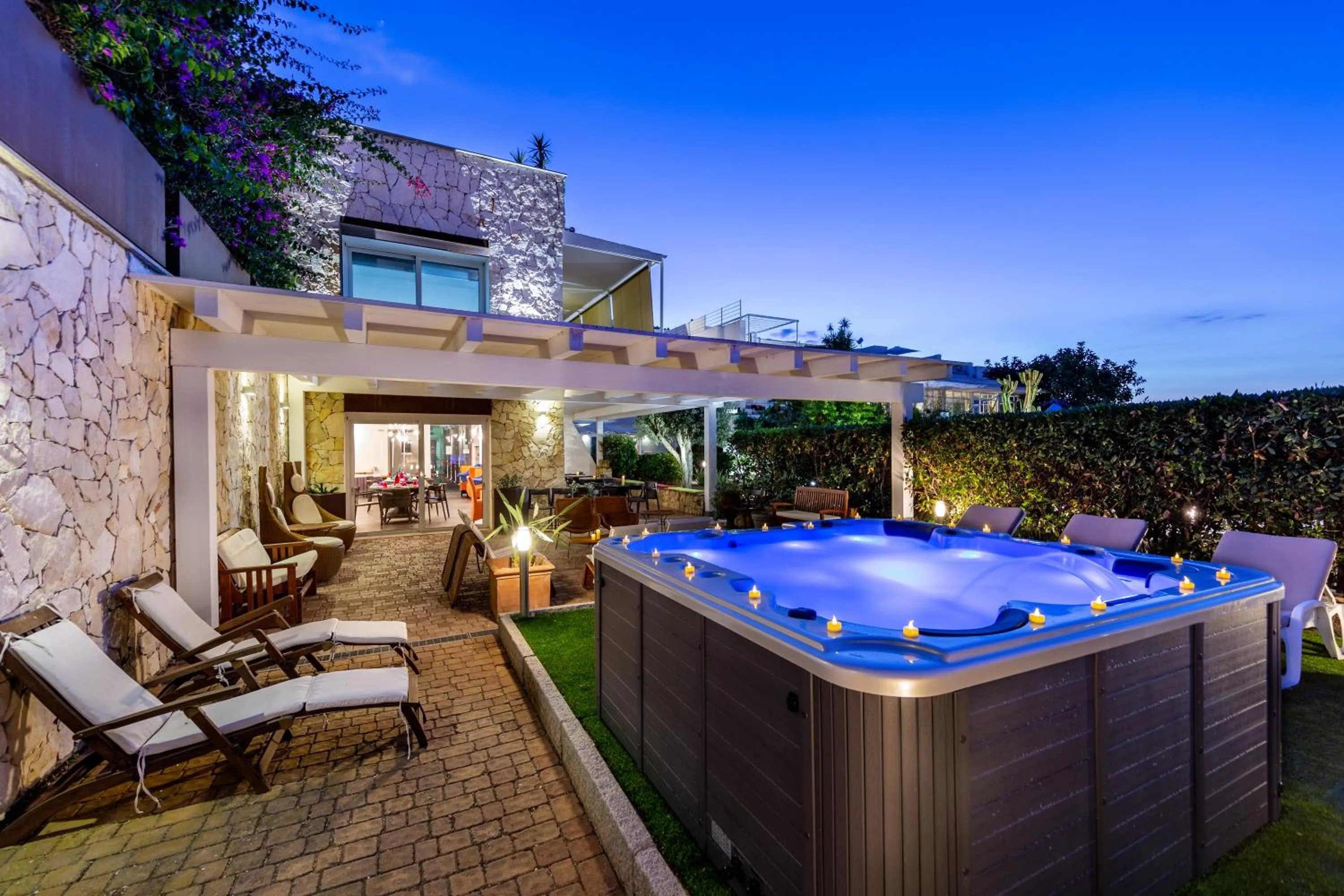 Hot Tub in Hotel Residence Hibiscus
