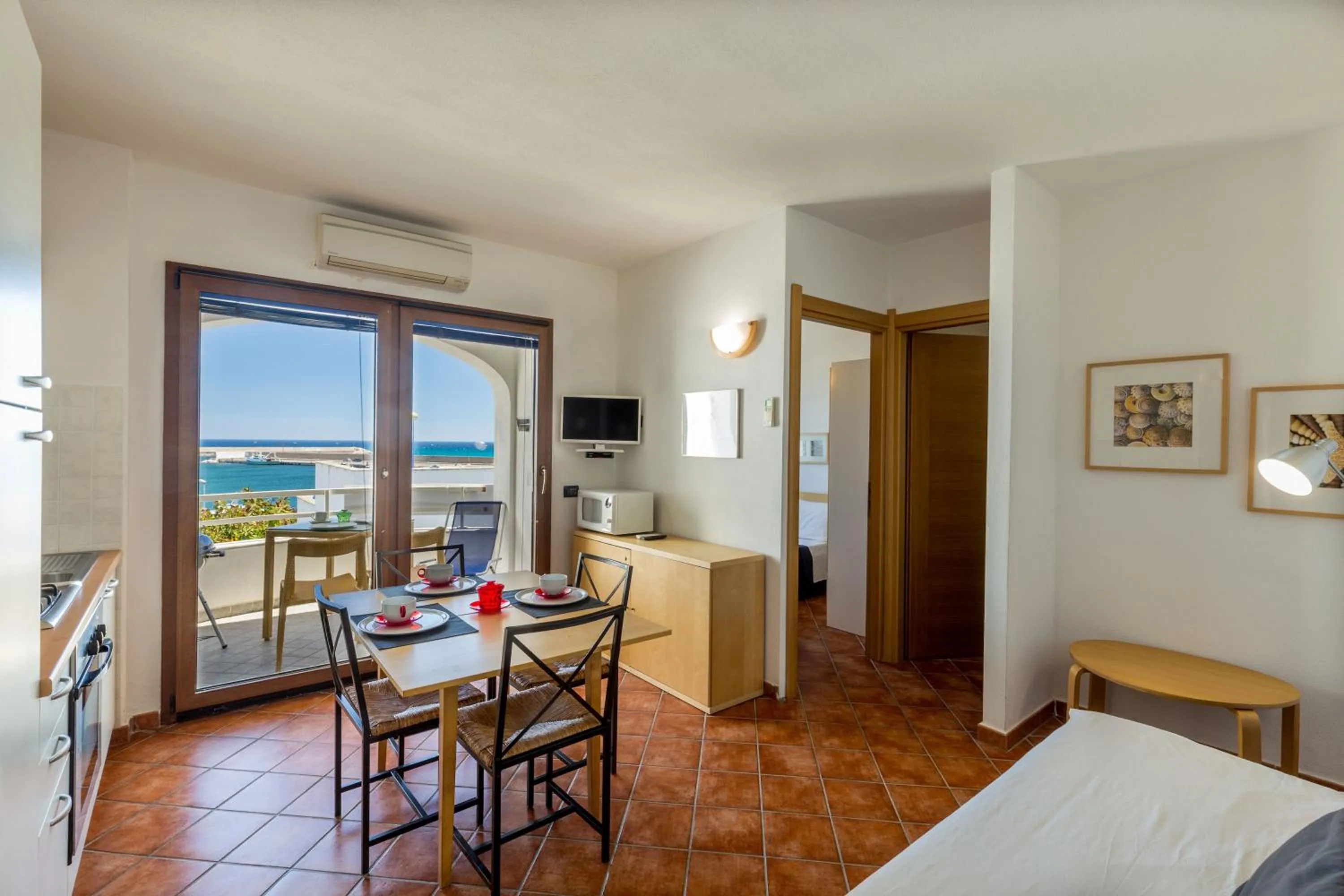 One-Bedroom Apartment (3 Adults) - Annex in Hotel Residence Hibiscus