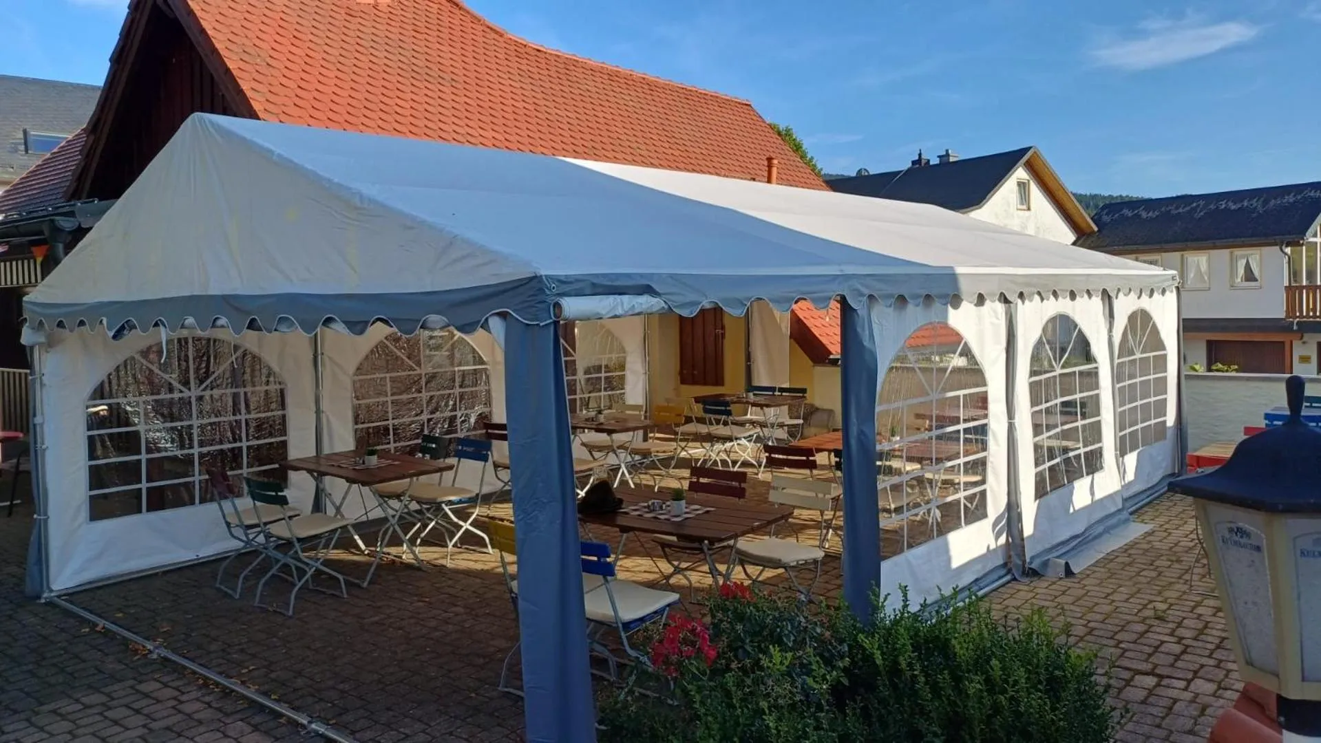 Restaurant/places to eat in Landhotel Jägerhof