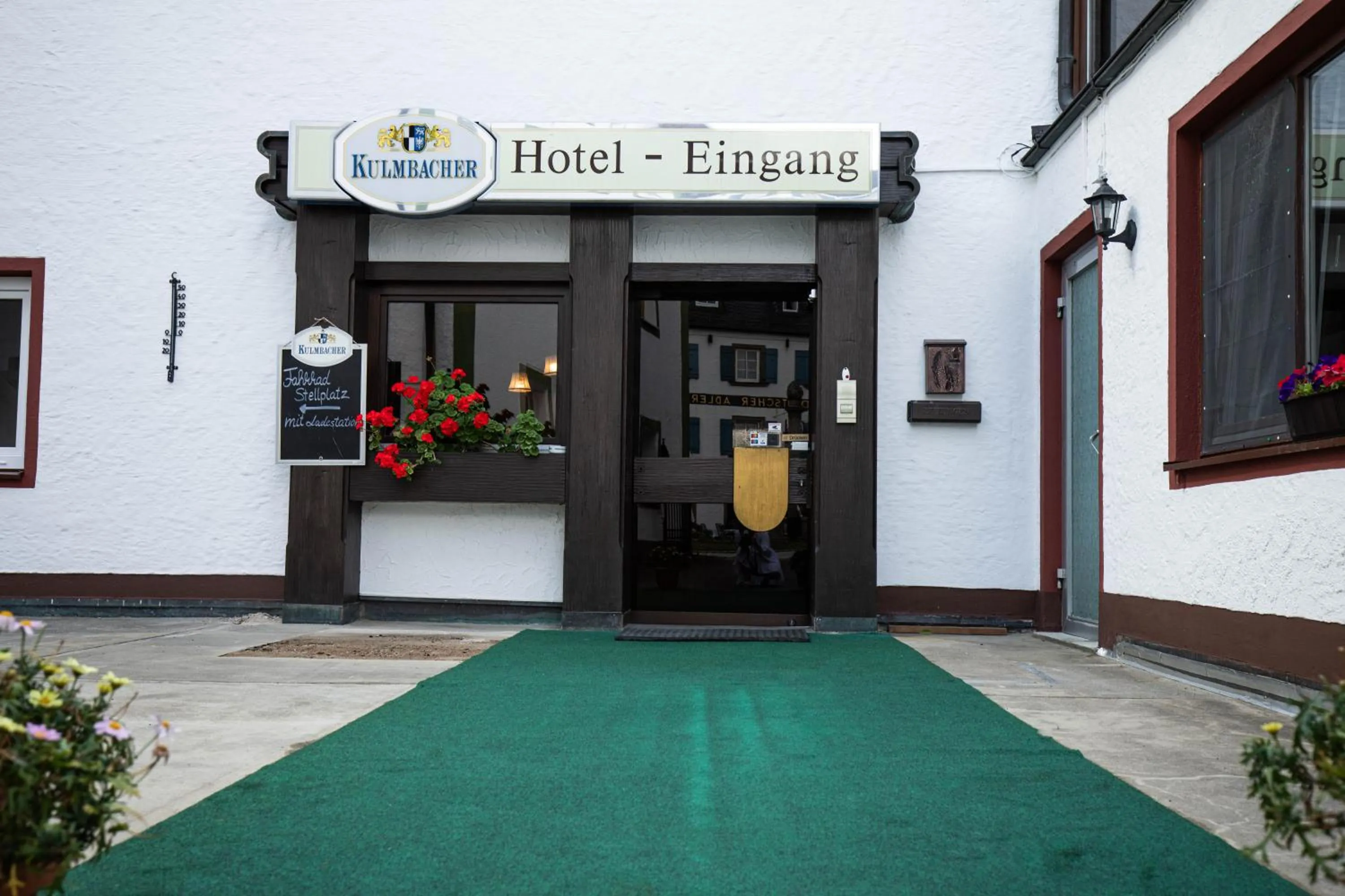 Facade/entrance in Landhotel Jägerhof