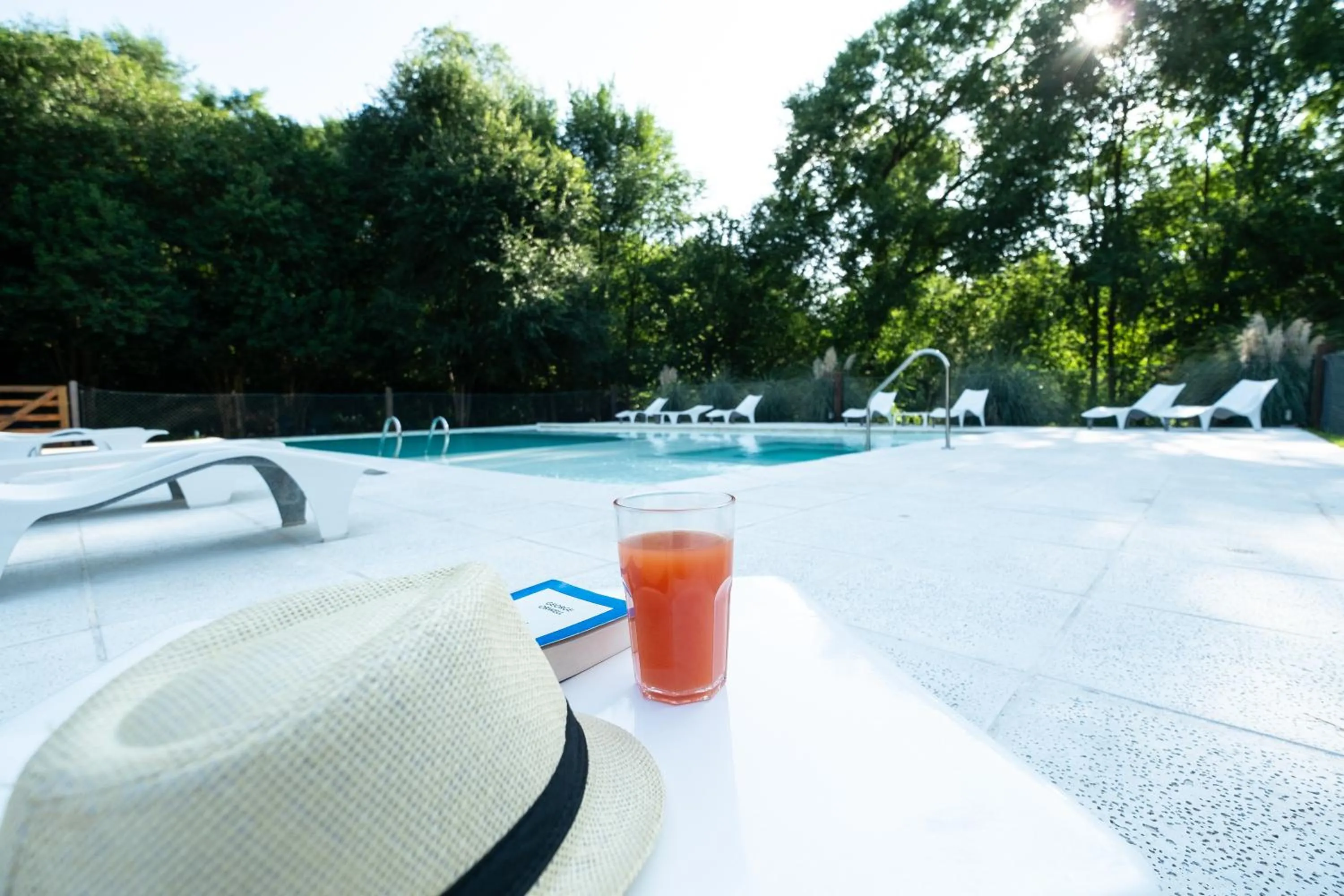 Swimming pool in Atelier Hotel de Charme
