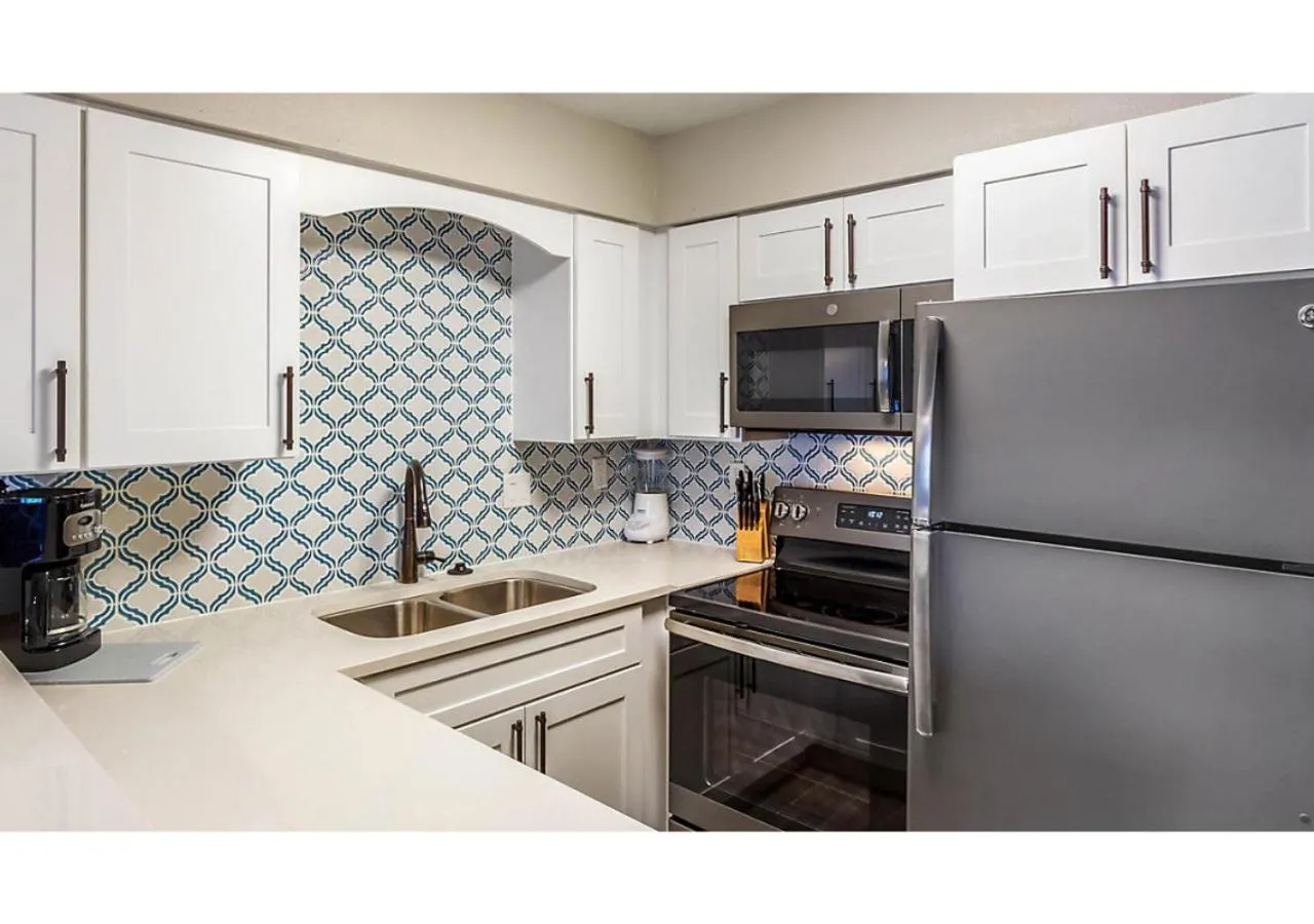 kitchen in Via Roma Beach Resort