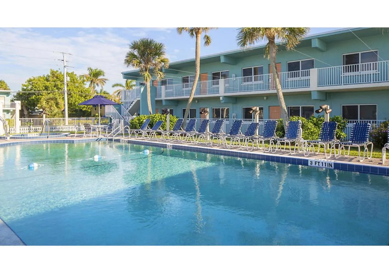 Property building in Via Roma Beach Resort
