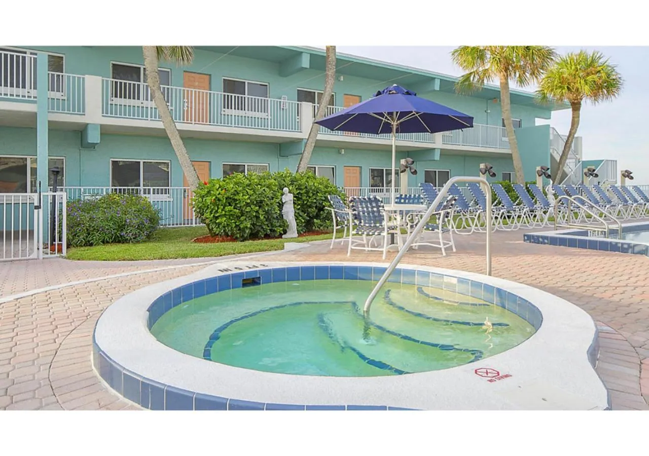 Property building in Via Roma Beach Resort