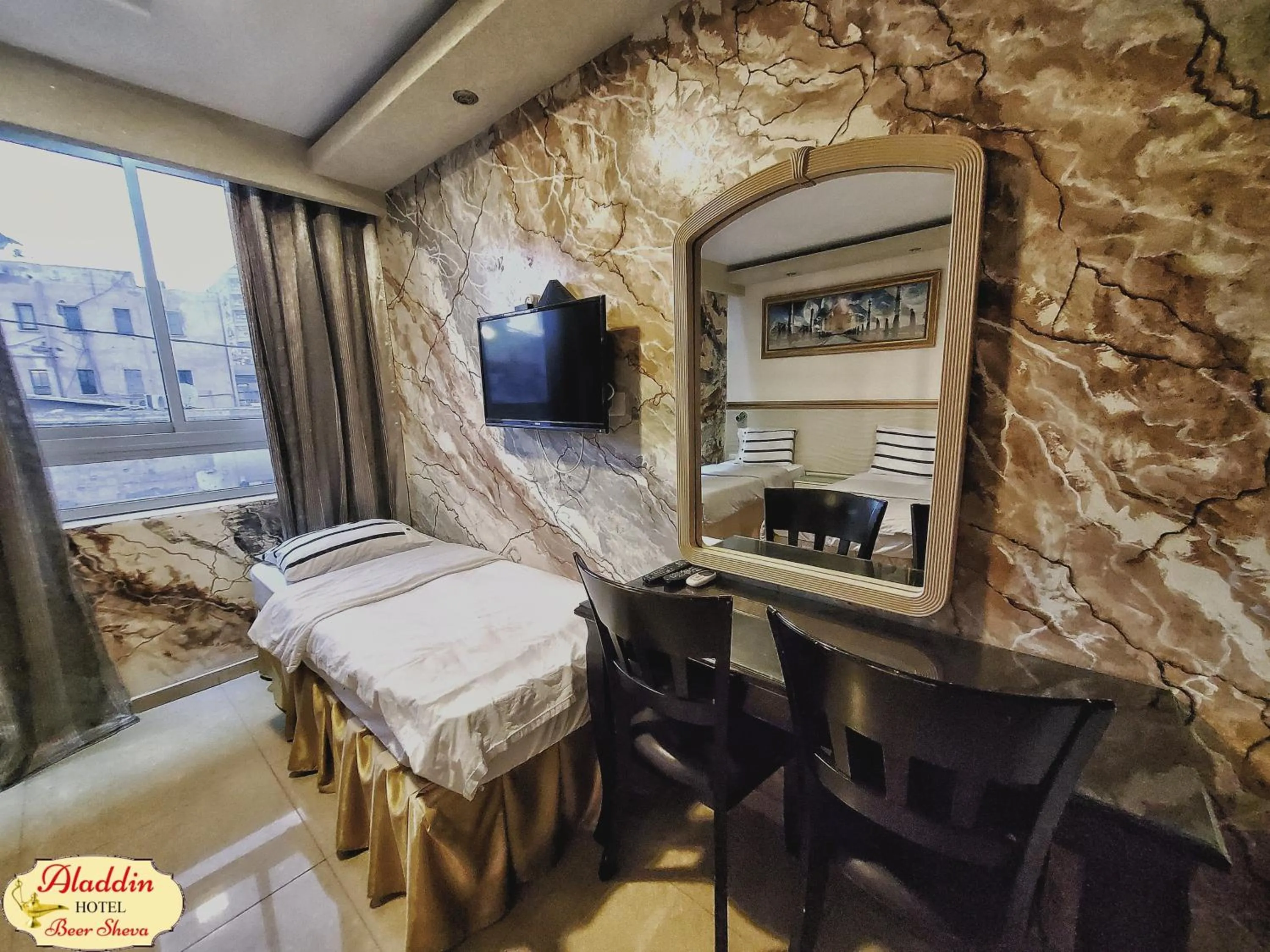 Bed in Aladdin Hotel Beer Sheva