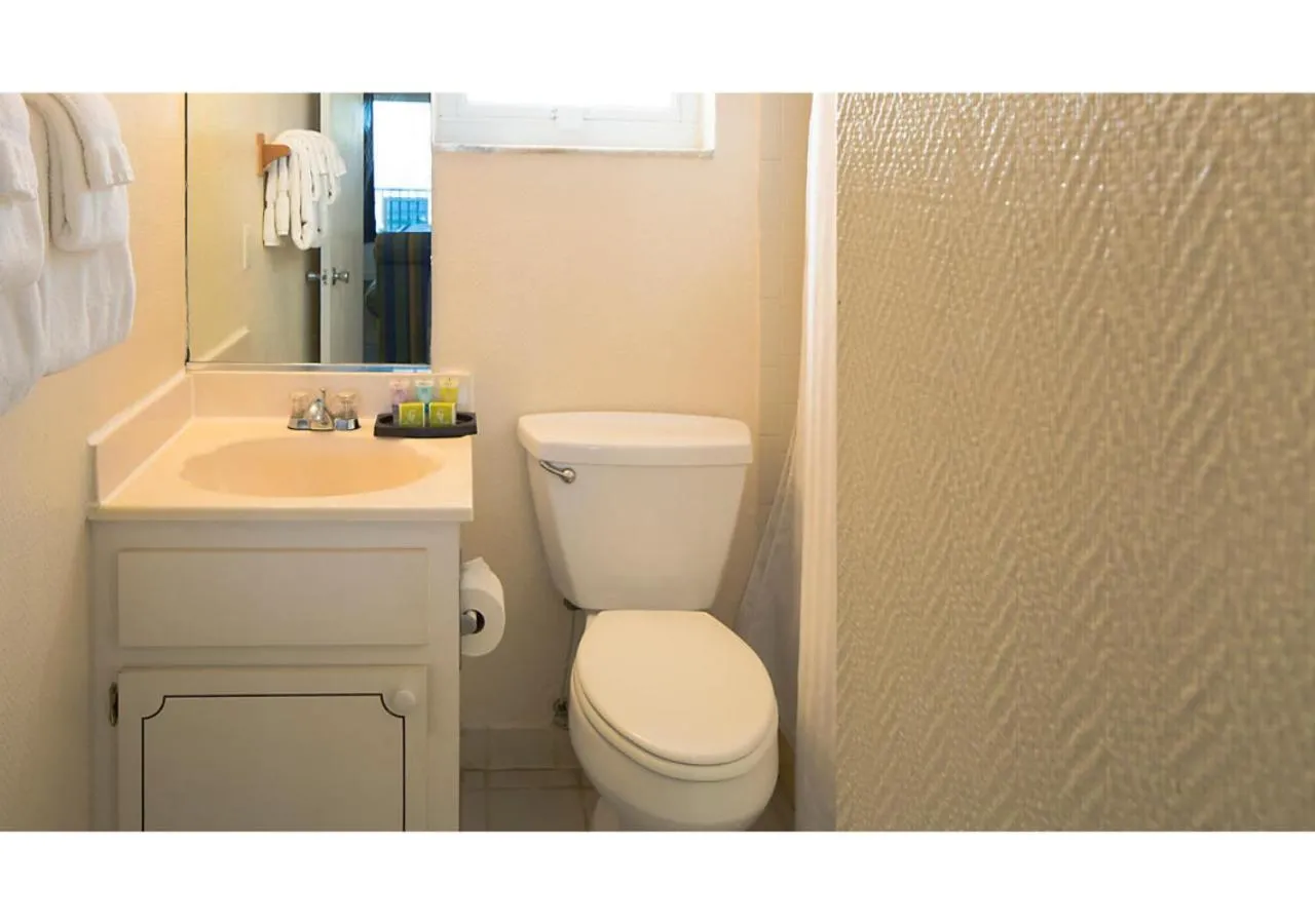 Bathroom in Dolphin Beach Club